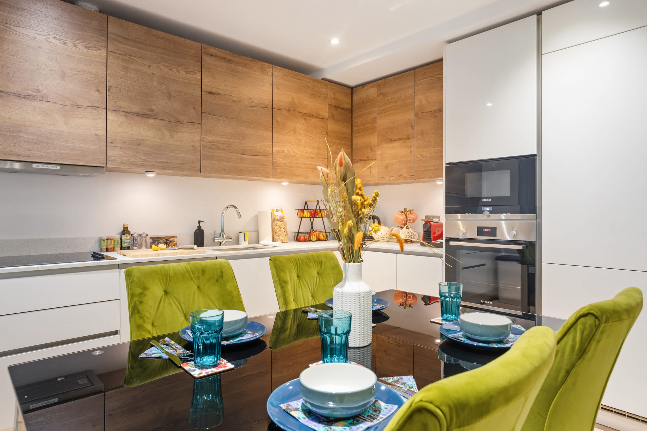 Hendon 1BR 4 Min to Station Sleeps 4 by Omega in Hendon Way 220 NW4 3NE - Property image 15 - VivreStays