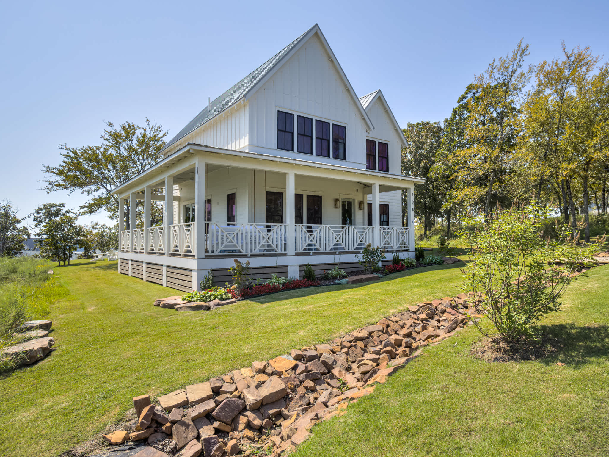 A Dreamy Coastal Cottage! Wellington by the Lake — Carlton Landing, OK — vacation rental