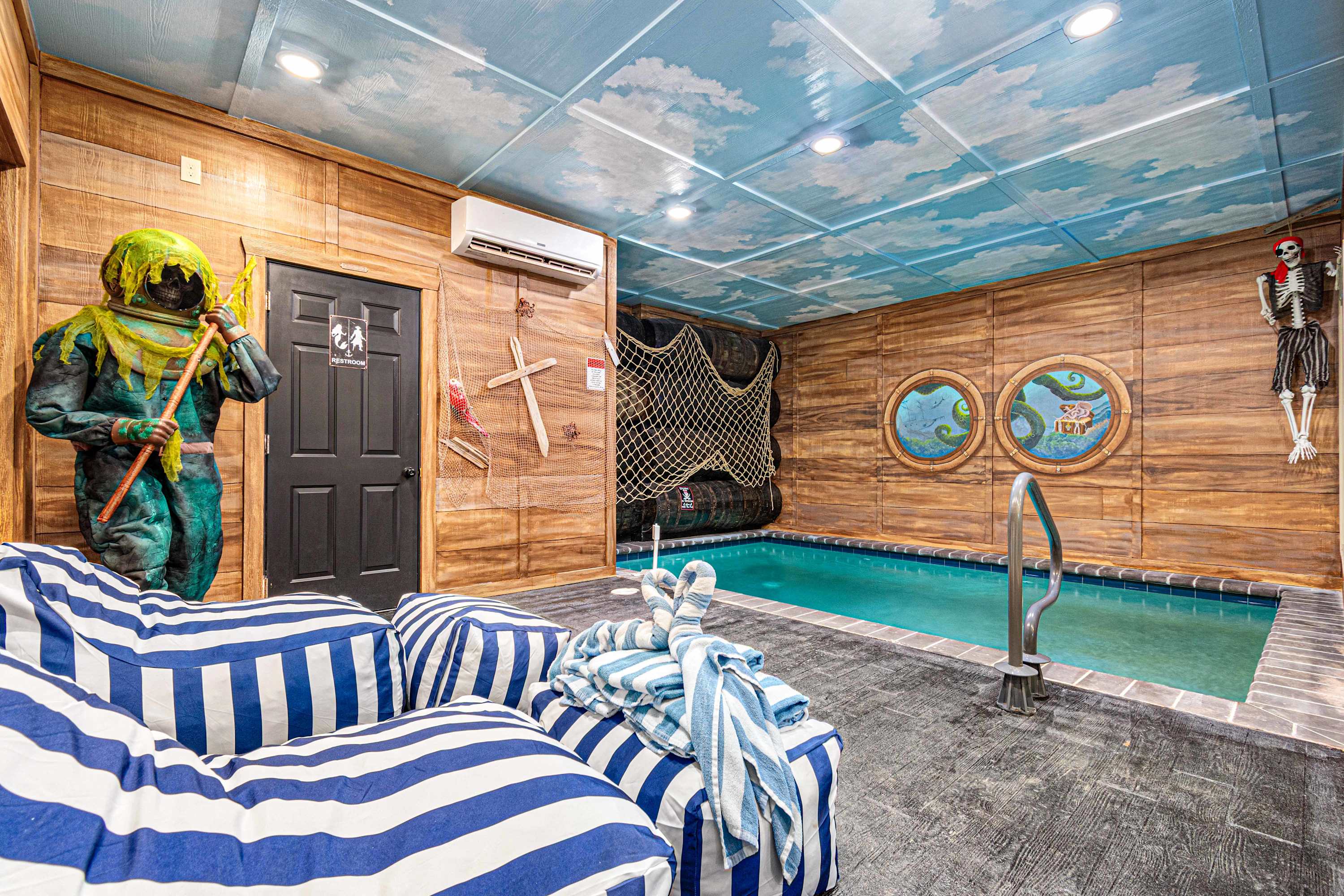 Pirate cabin w/heated pool & game room — Sevierville, TN — vacation rental
