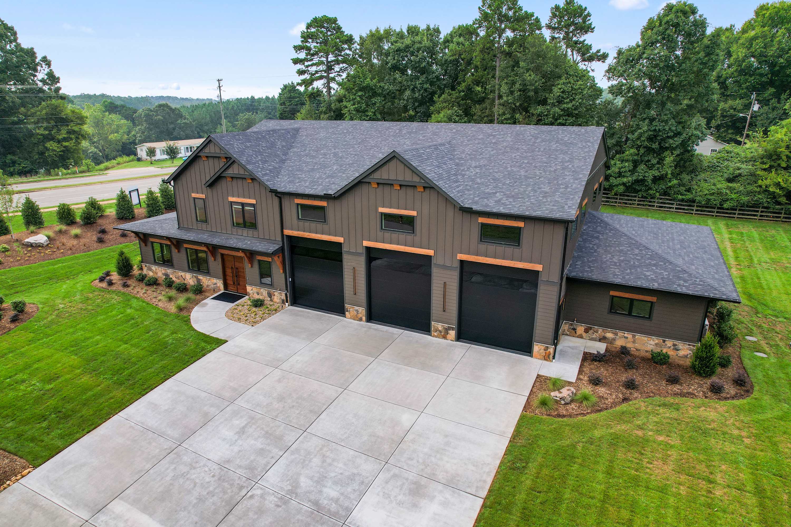 Featured Property The Luxe Barn