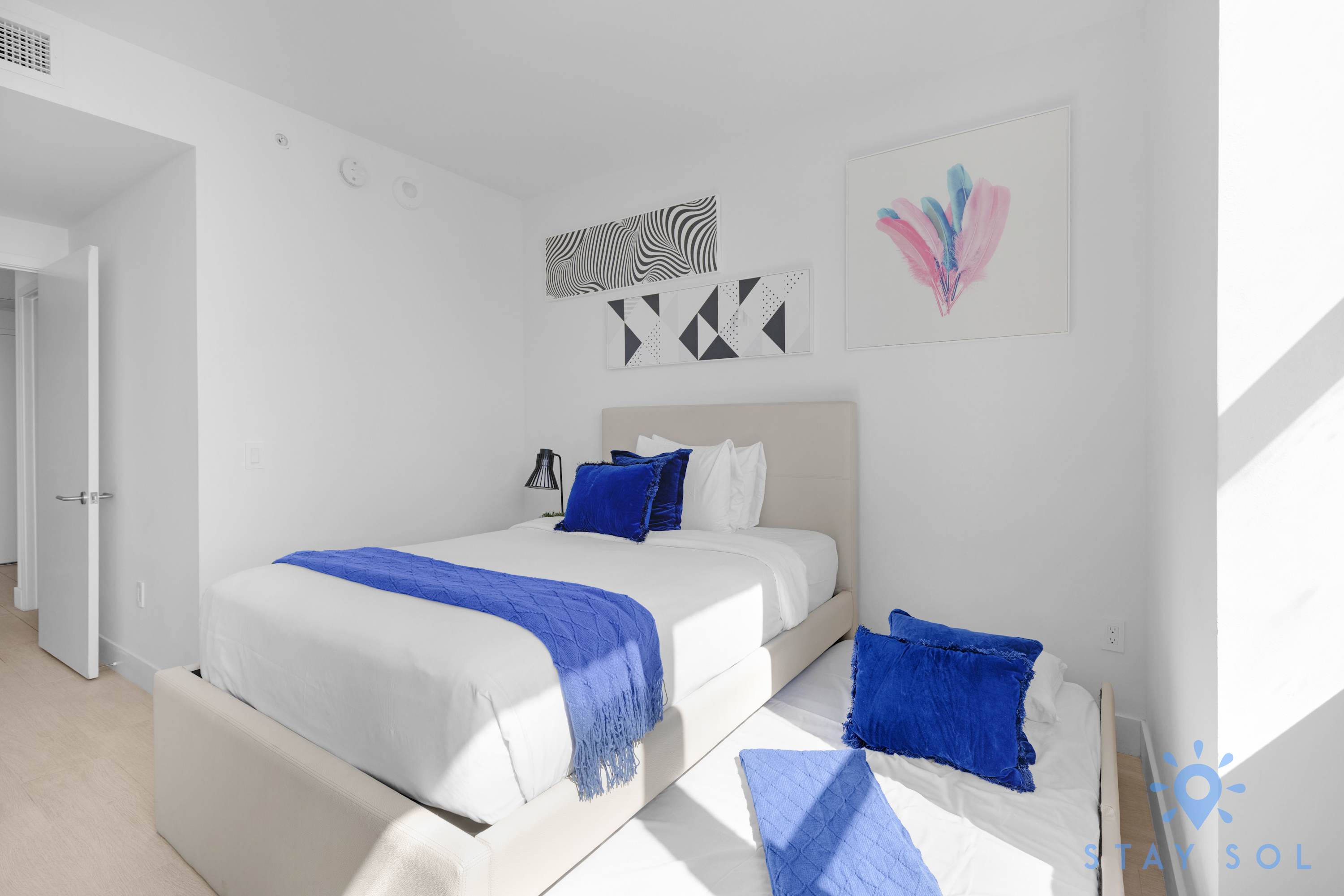 2BR Apt w/ Wrap Around Balcony + Ocean View + Pool