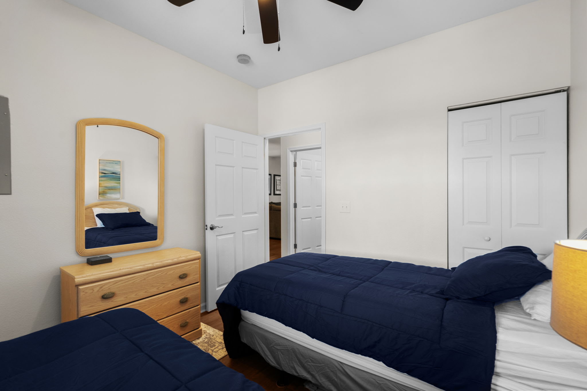 River Oaks Unit 2H | Photo 23