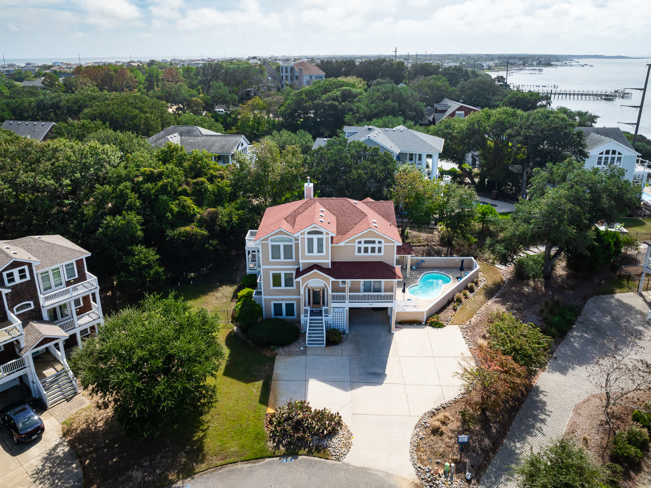 New Listing! Game room, Private pool & Hot Tub  — Kitty Hawk, NC — vacation rental