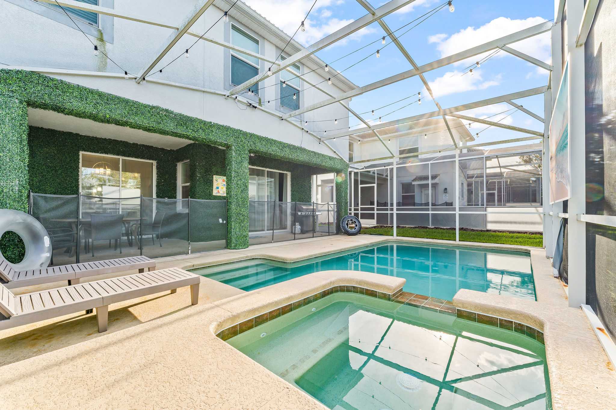 Modern 6BR Disney Retreat, Game Room, Water Park — Davenport, FL — vacation rental