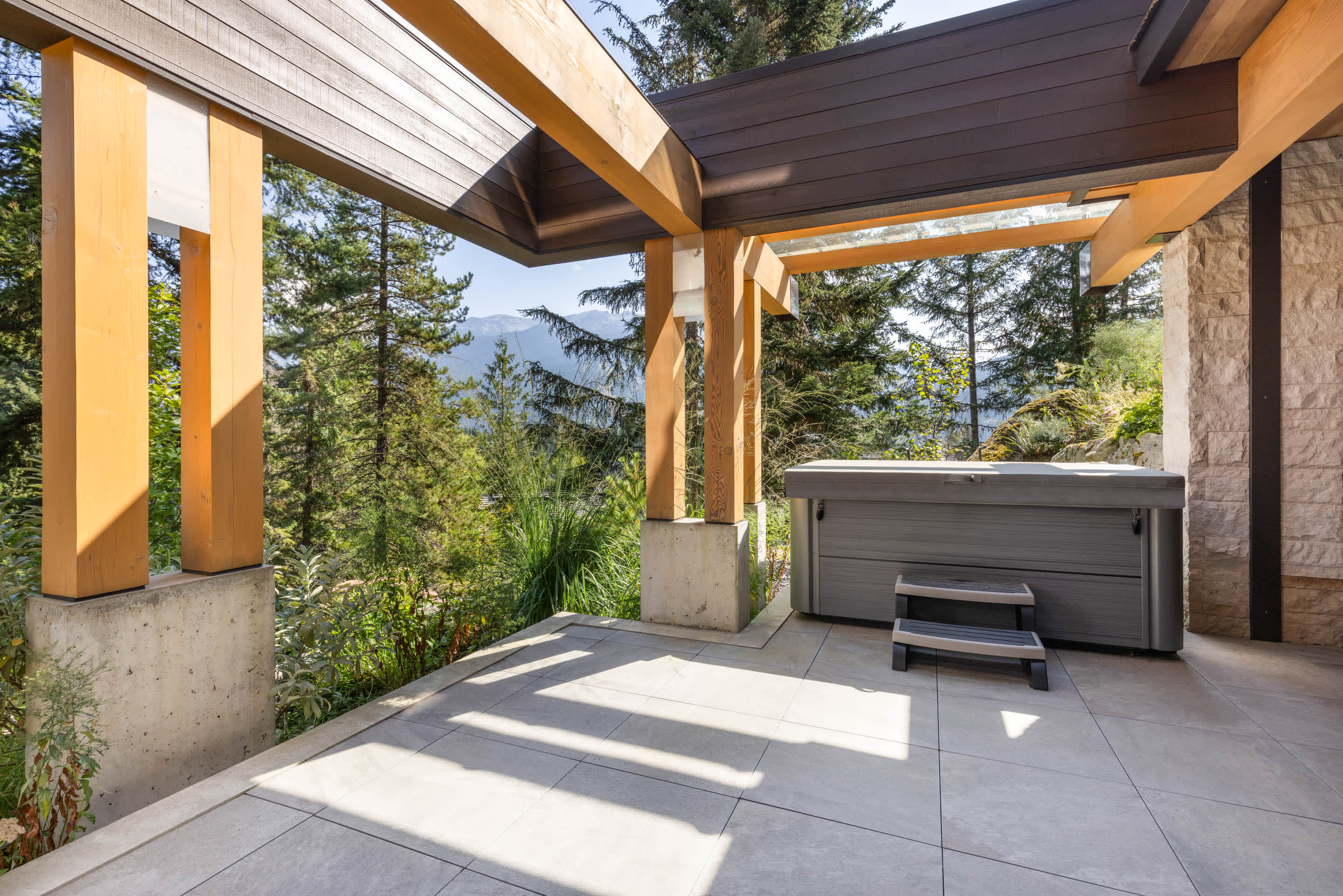 Falcon View Chalet 5