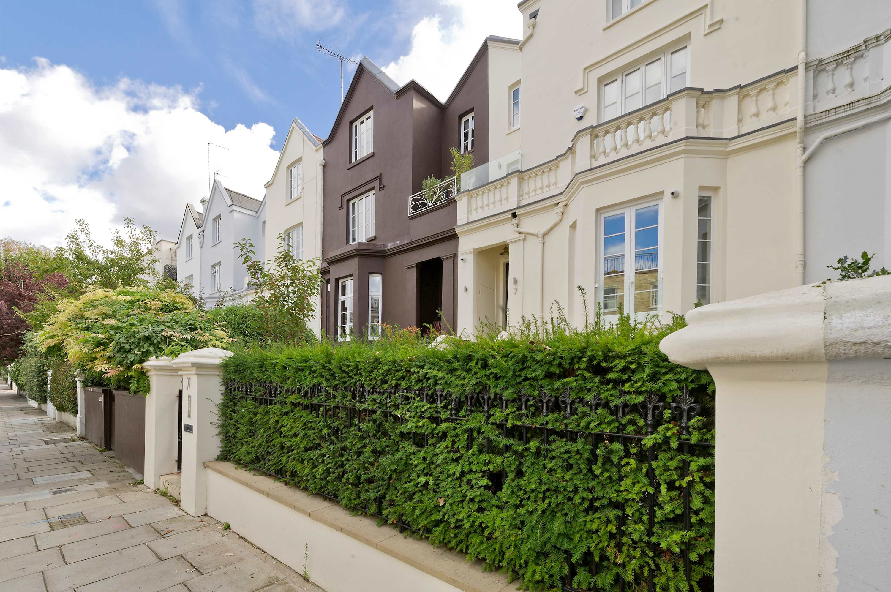 Stylish 5 Bed House in St. John's Wood/Maida Vale in Alma Square 6 NW8 9QD - Property image 70 - VivreStays
