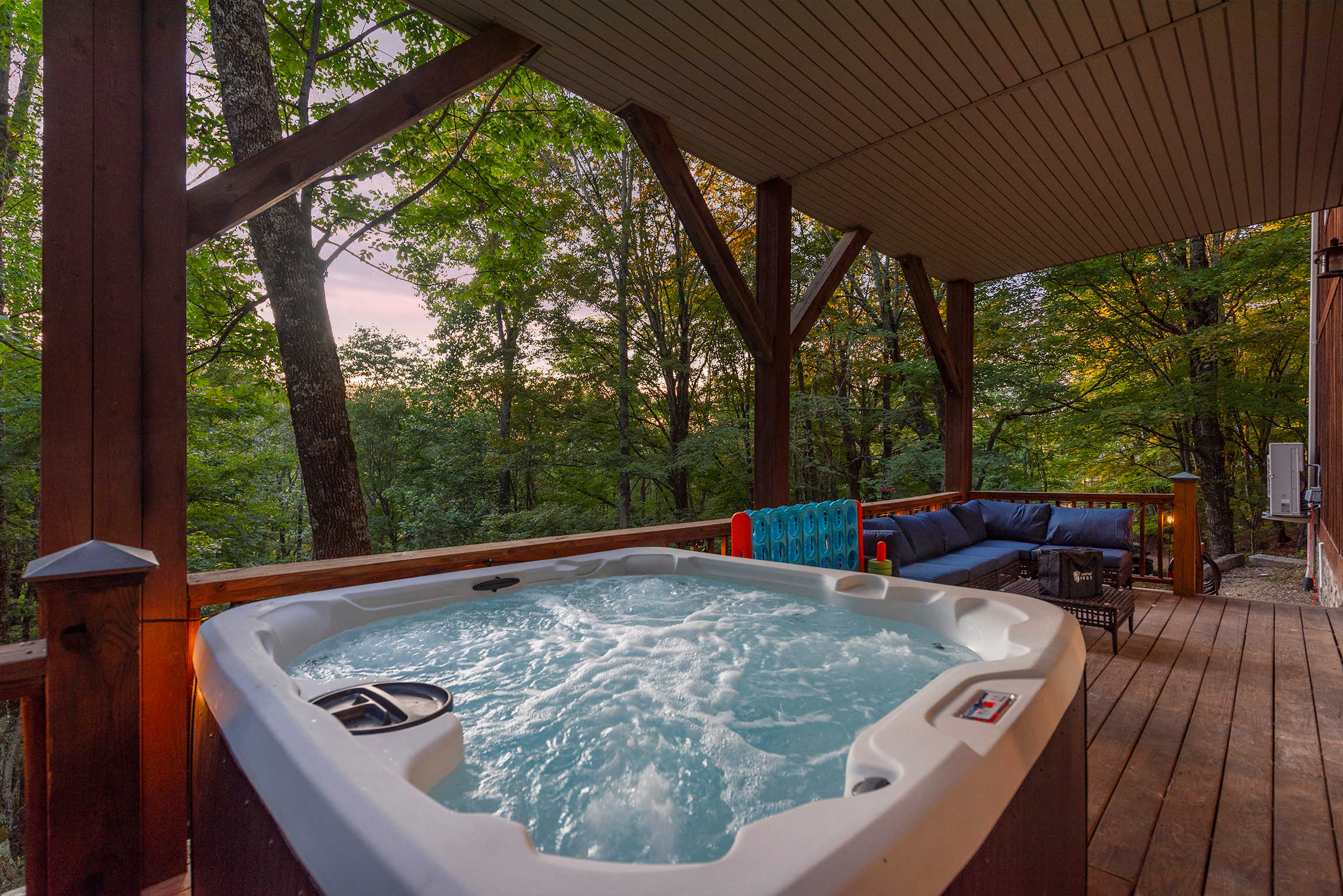 Wolf Summit Retreat • Sleeps 14 • Arcade — Mars Hill, NC — vacation rental
