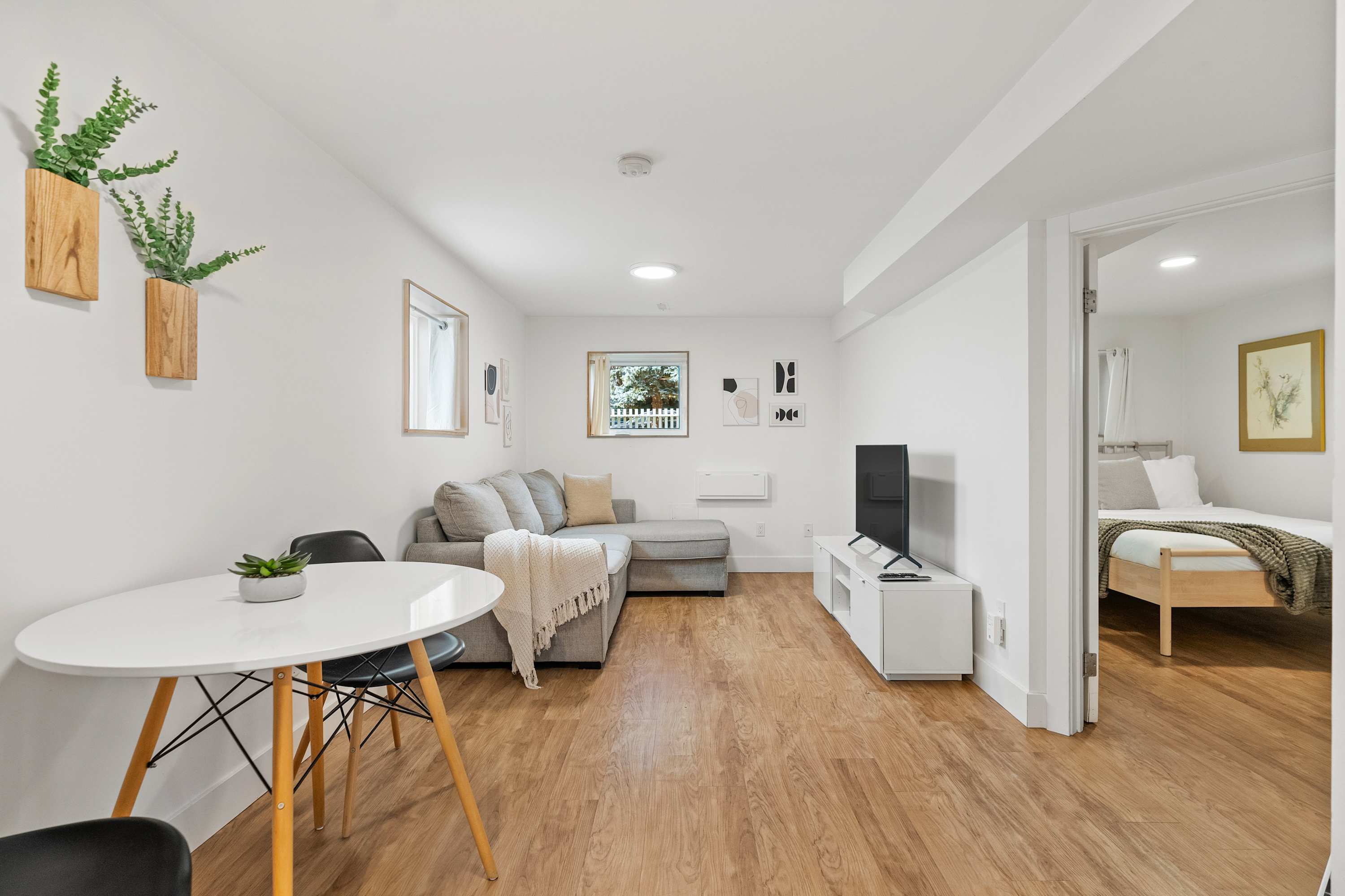 The Sunday Charming Private Suite in Calgary — Calgary, Alberta — vacation rental