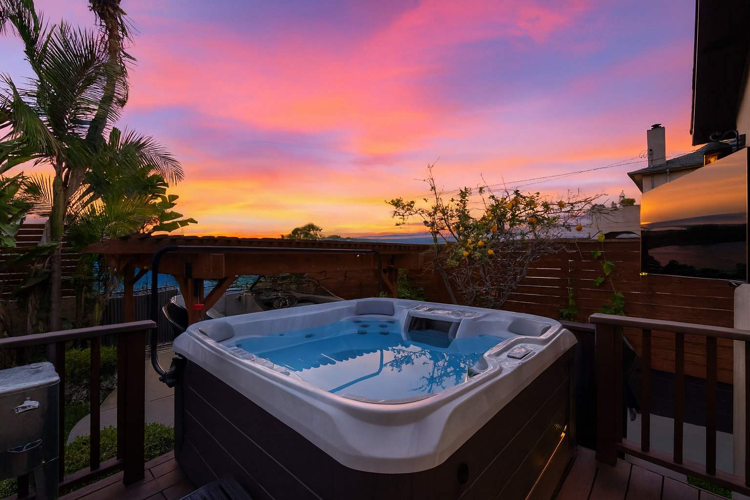 Modern Luxury | Hot Tub | 4 Blocks to Mission Bay! — San Diego, CA — vacation rental