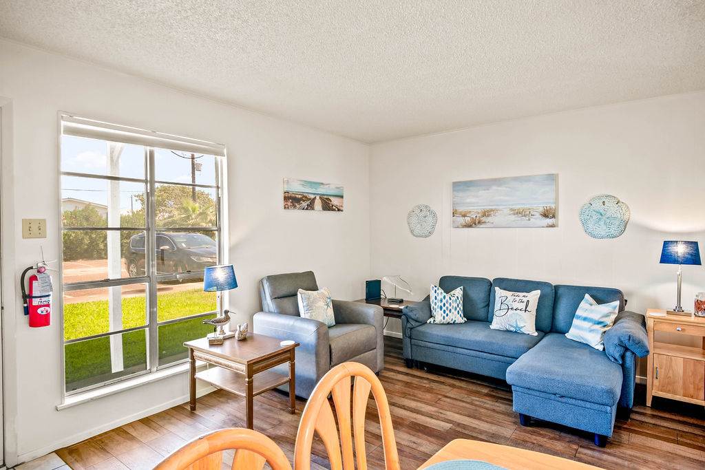 Driftwood Isle | Family Friendly | Ground Floor! — Port Aransas, TX — vacation rental