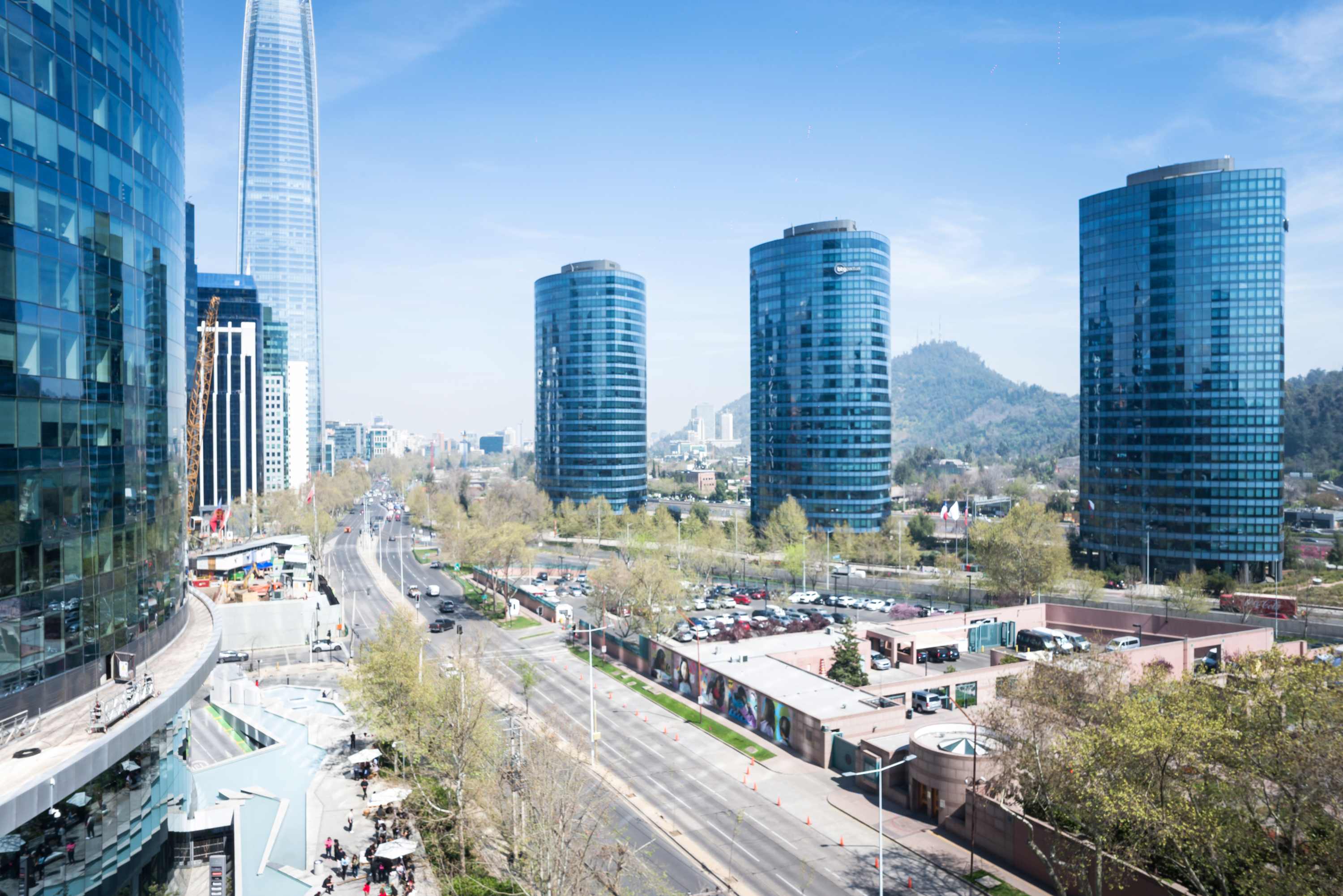 Experience the city's finest view! Contemplate the breathtaking skyline, the modern corporate buildings, and the stunning mountain landscape that frames our exclusive neighborhood.
