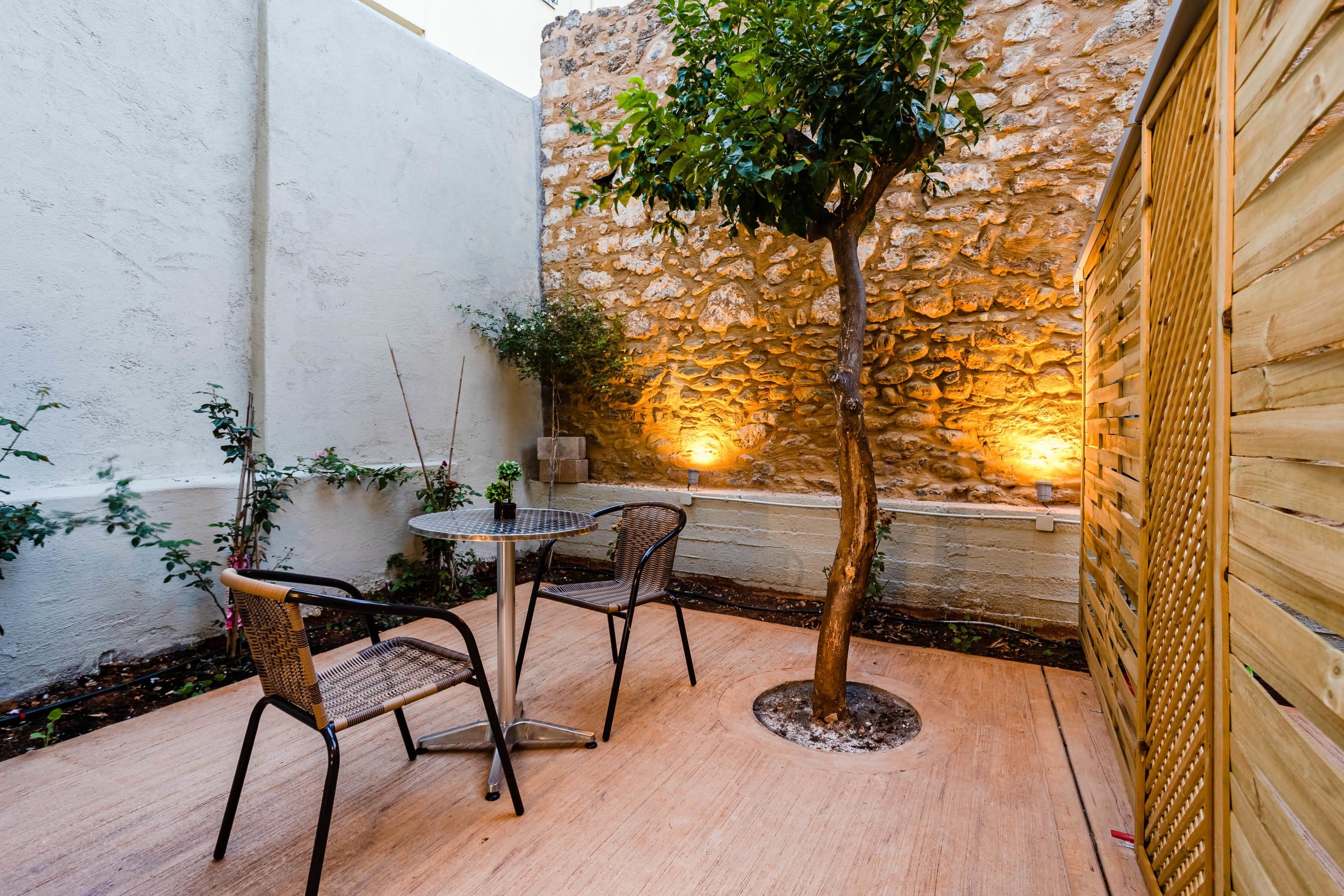 Uncover Kalamata's Hidden Gem - Cosy City Nest — Kalamata — vacation rental