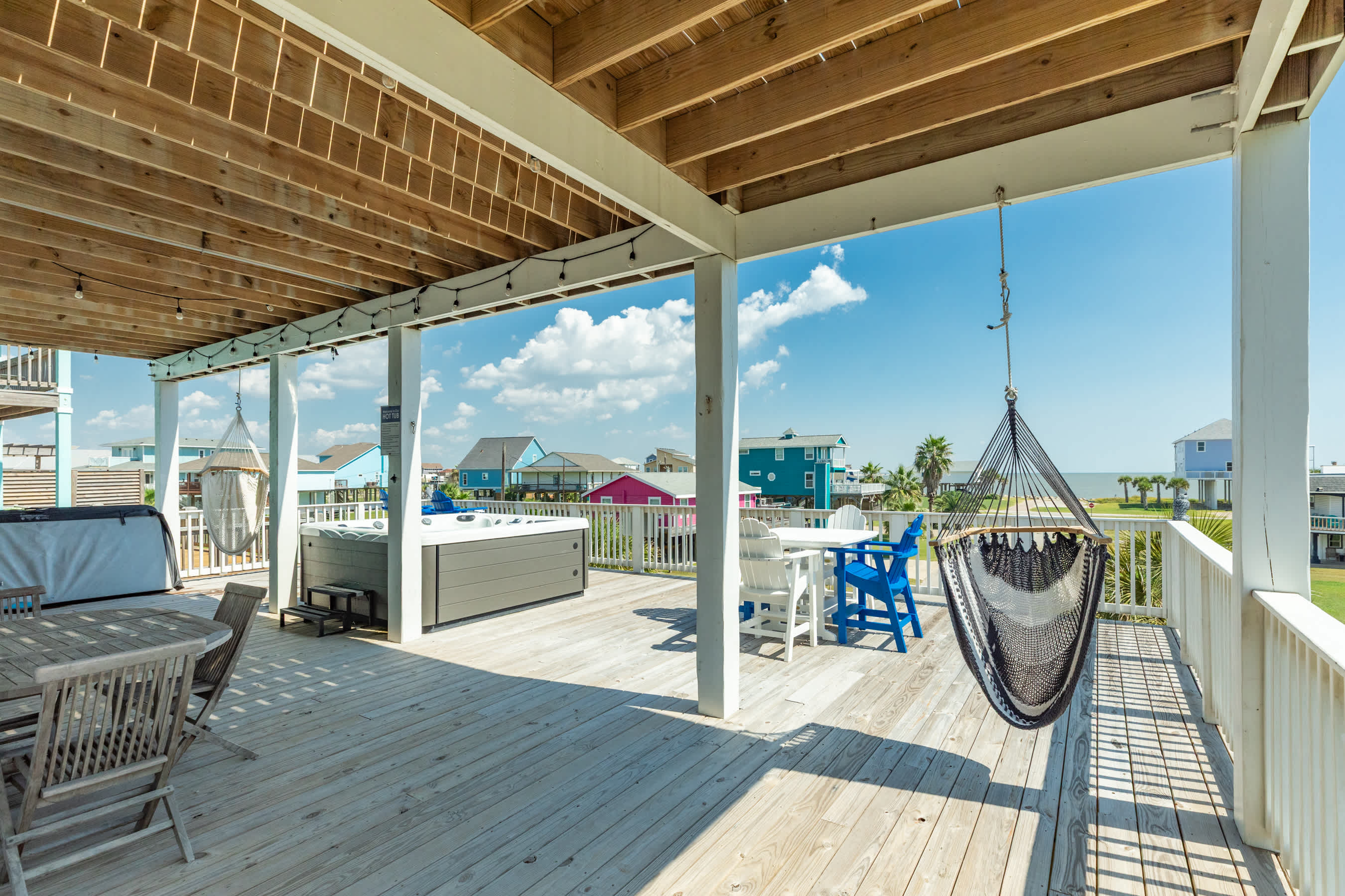 The Tides of Casa Blanca Modern Luxe by the Sea 5