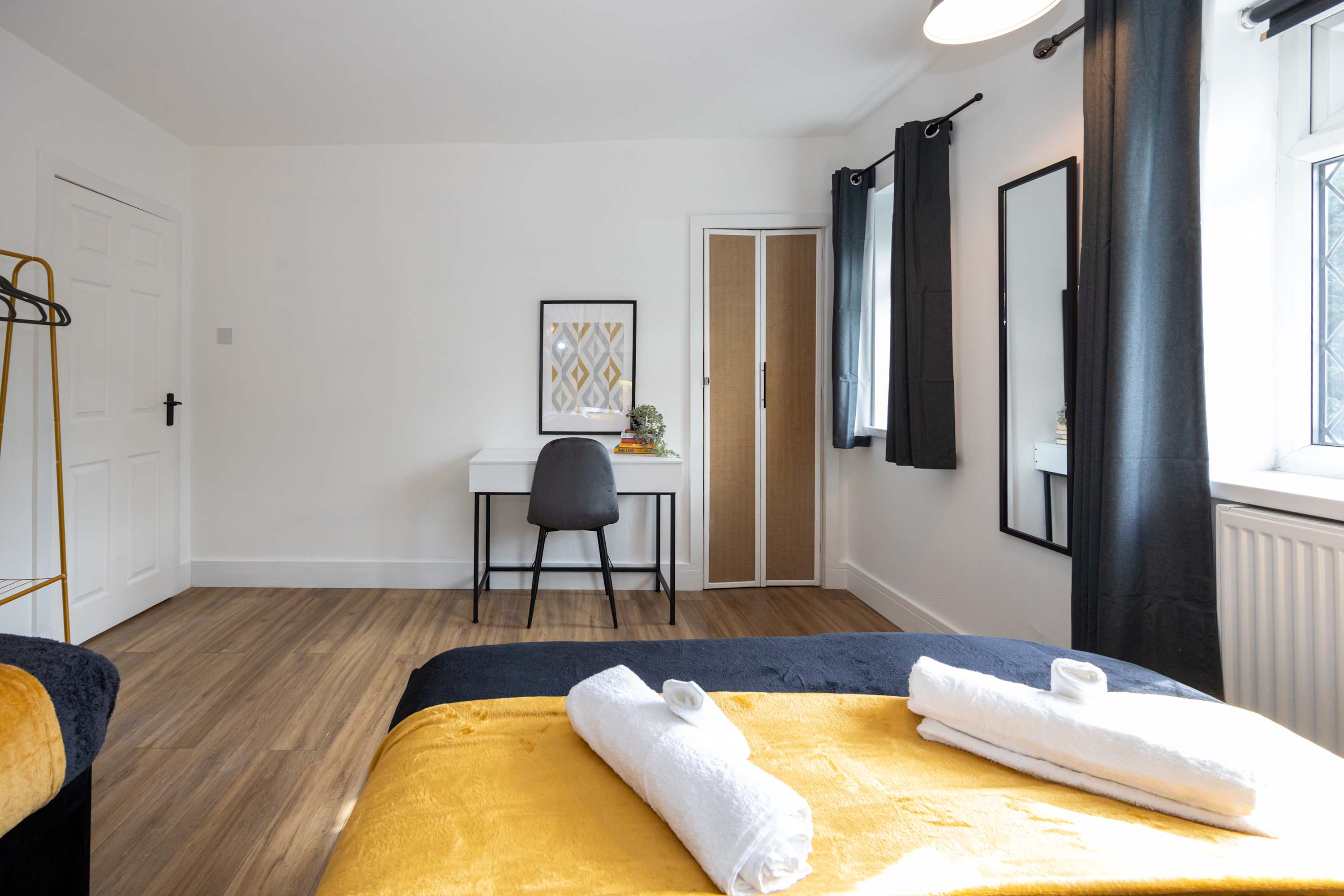View Spacious Apartment near MCR Airport in Culmere Road 10 M22 0WQ Spacious Apartment near MCR Airport in Culmere Road 10 M22 0WQ - Property image 8 - VivreStays