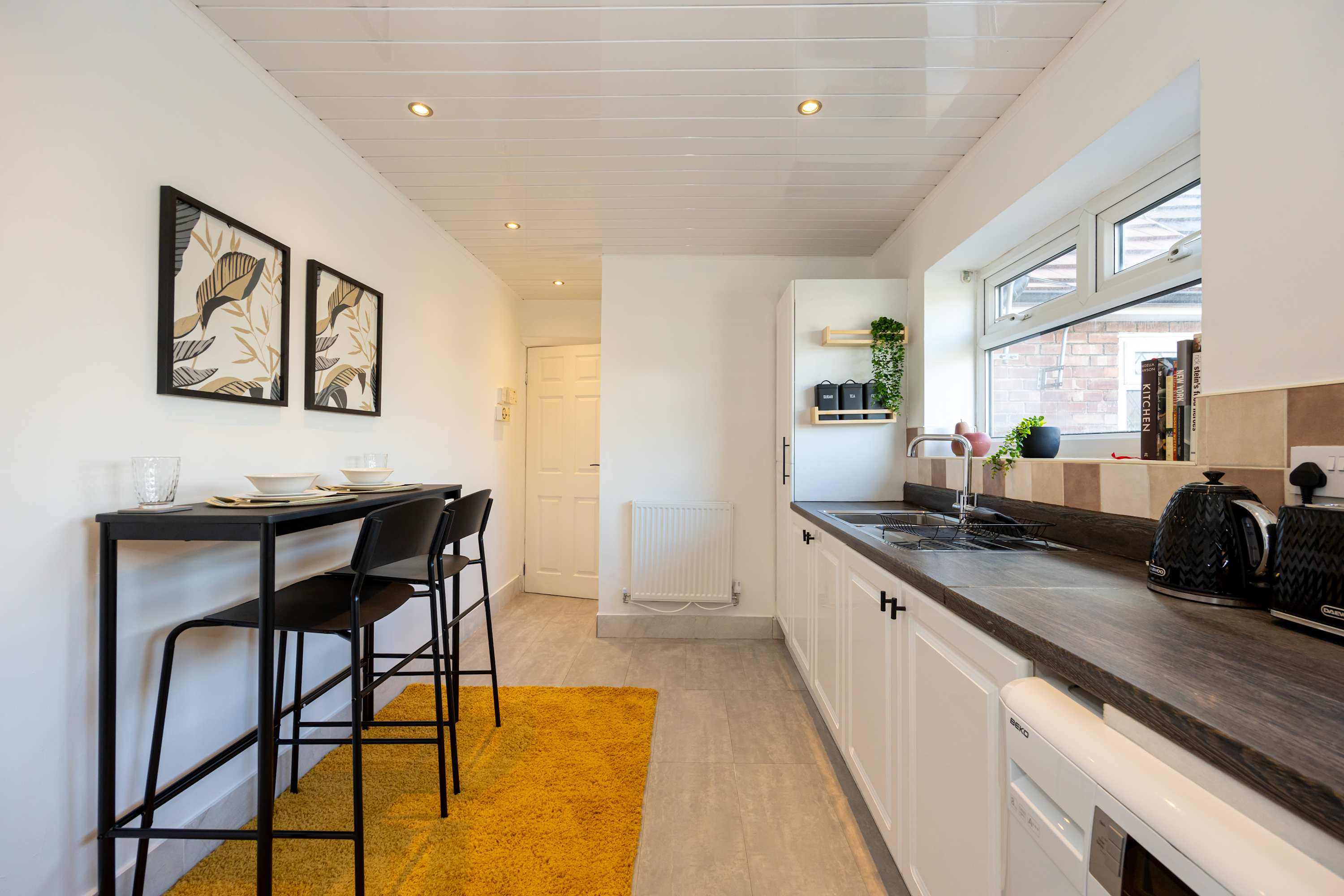 View Spacious Apartment near MCR Airport in Culmere Road 10 M22 0WQ Spacious Apartment near MCR Airport in Culmere Road 10 M22 0WQ - Property image 16 - VivreStays