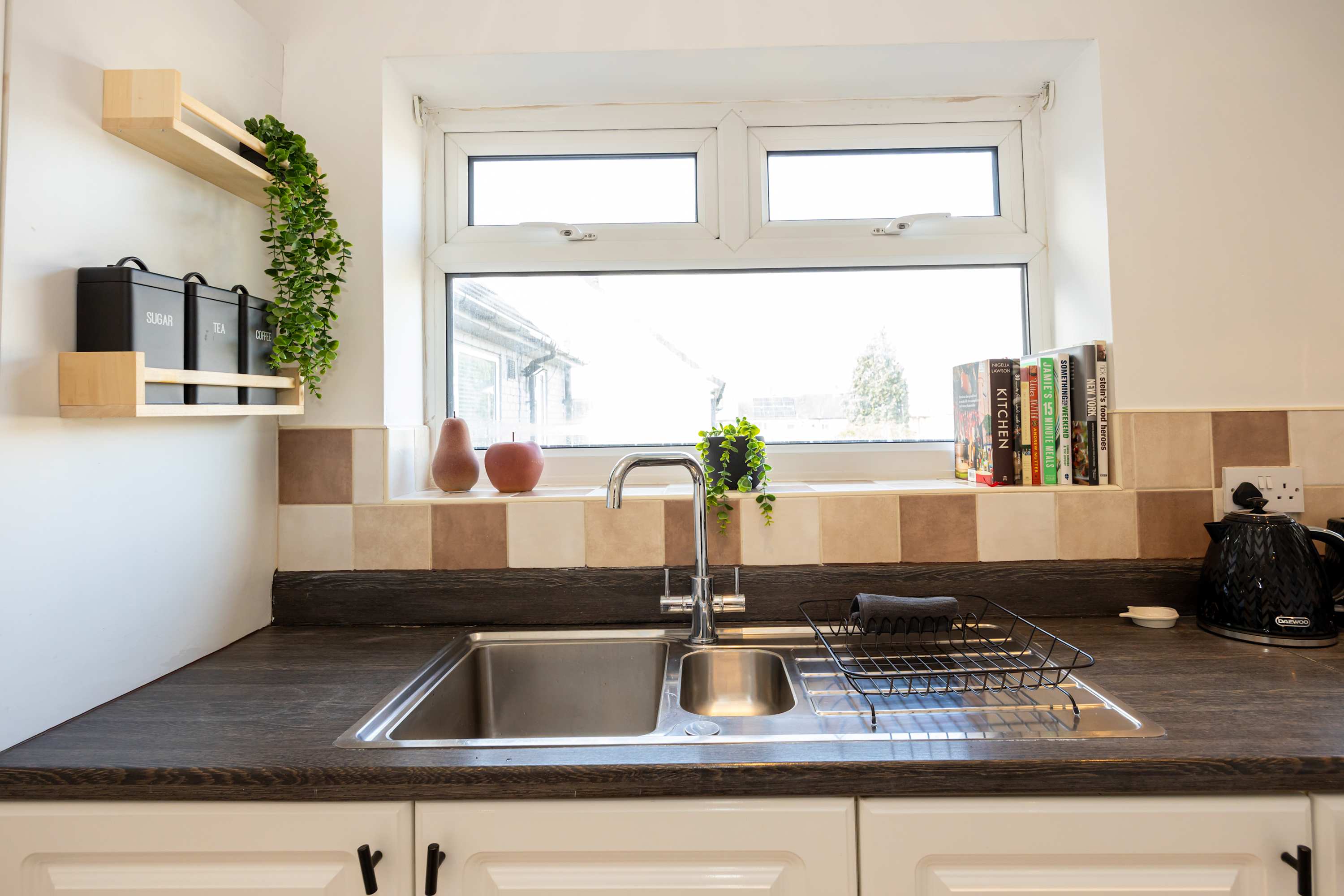 View Spacious Apartment near MCR Airport in Culmere Road 10 M22 0WQ Spacious Apartment near MCR Airport in Culmere Road 10 M22 0WQ - Property image 29 - VivreStays