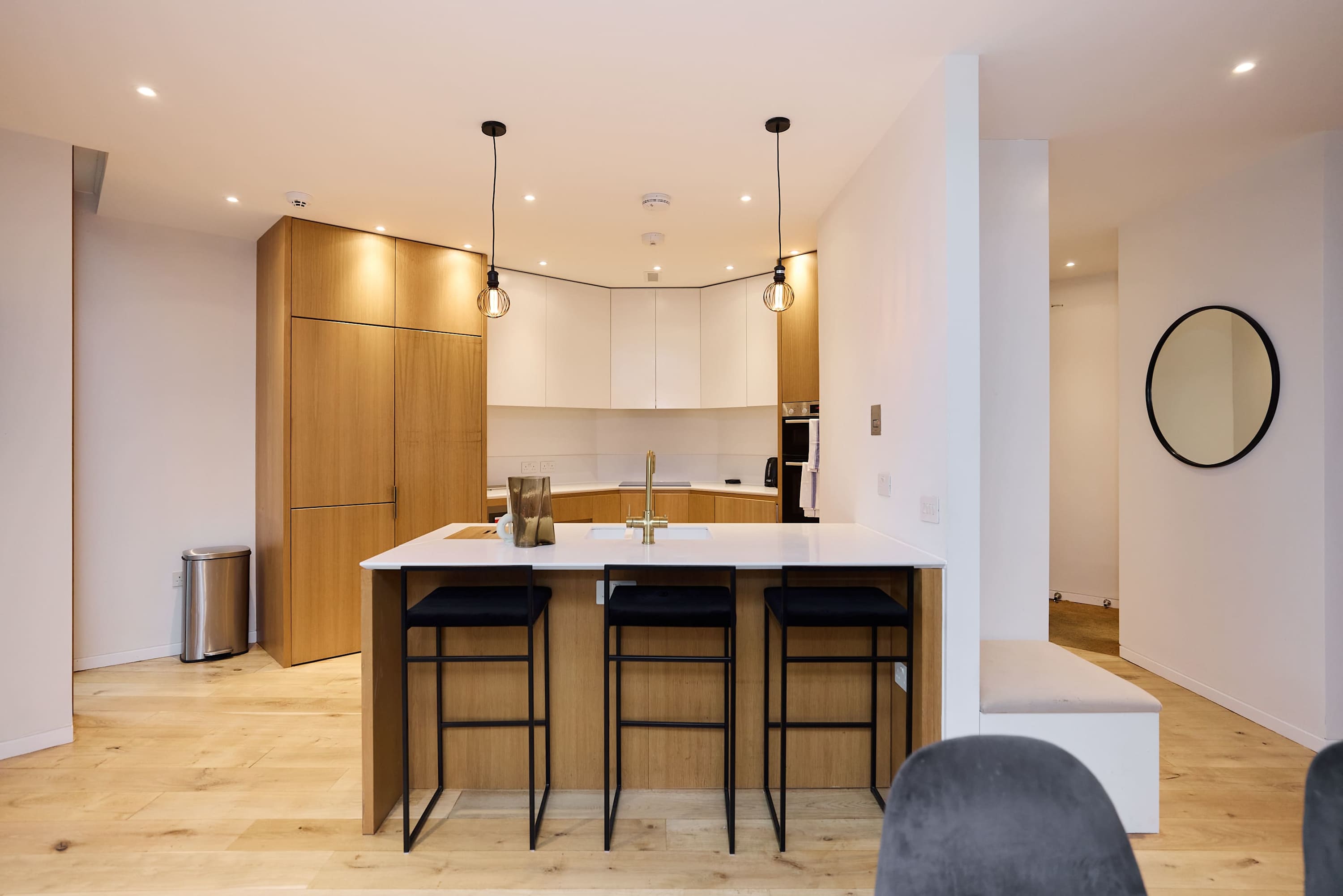 Mill Hill Modern Gem: Garden & Parking Near London in Crowntree Mews 3 NW7 1TR - Property image 12 - VivreStays
