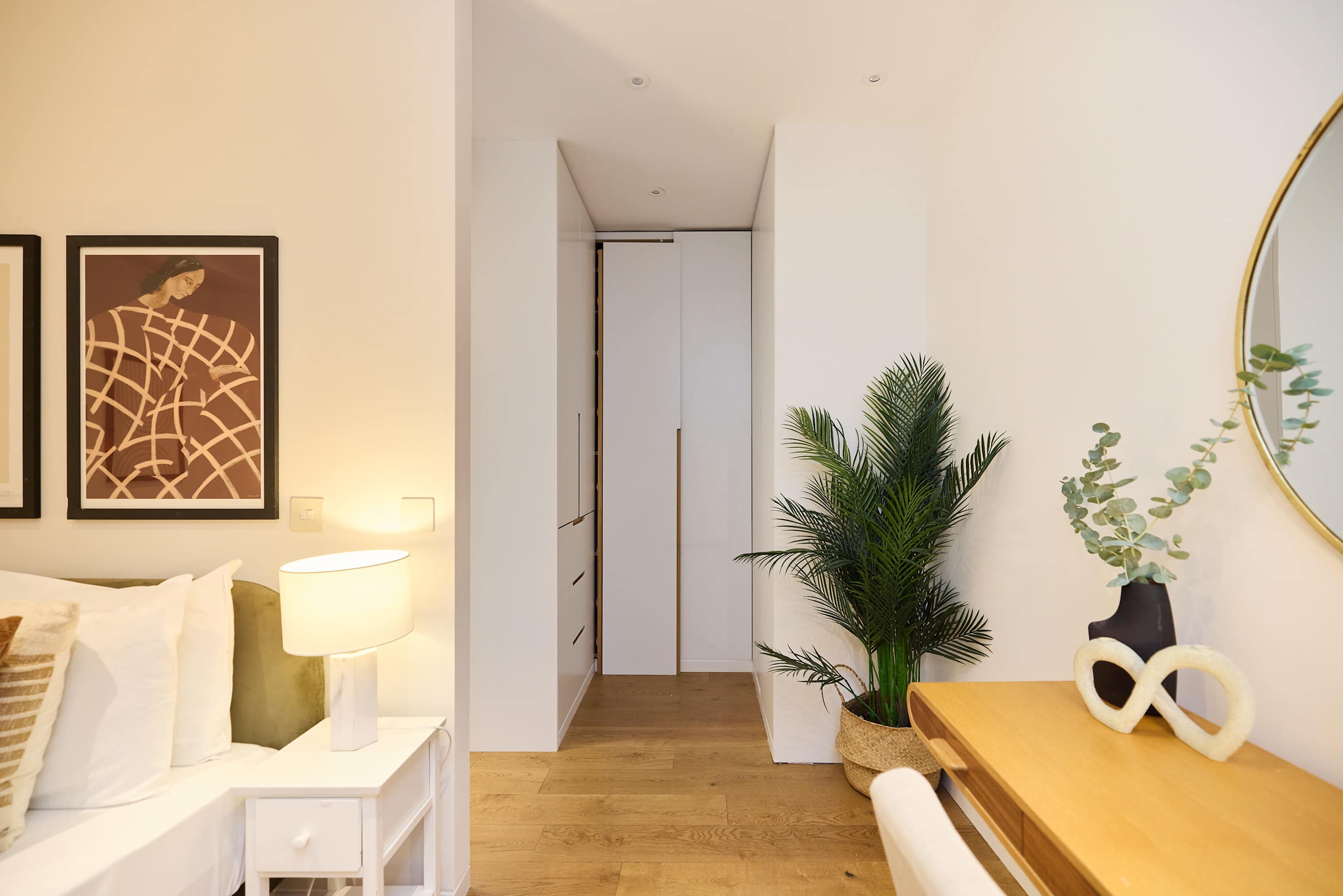 Mill Hill Modern Gem: Garden & Parking Near London in Crowntree Mews 3 NW7 1TR - Property image 15 - VivreStays