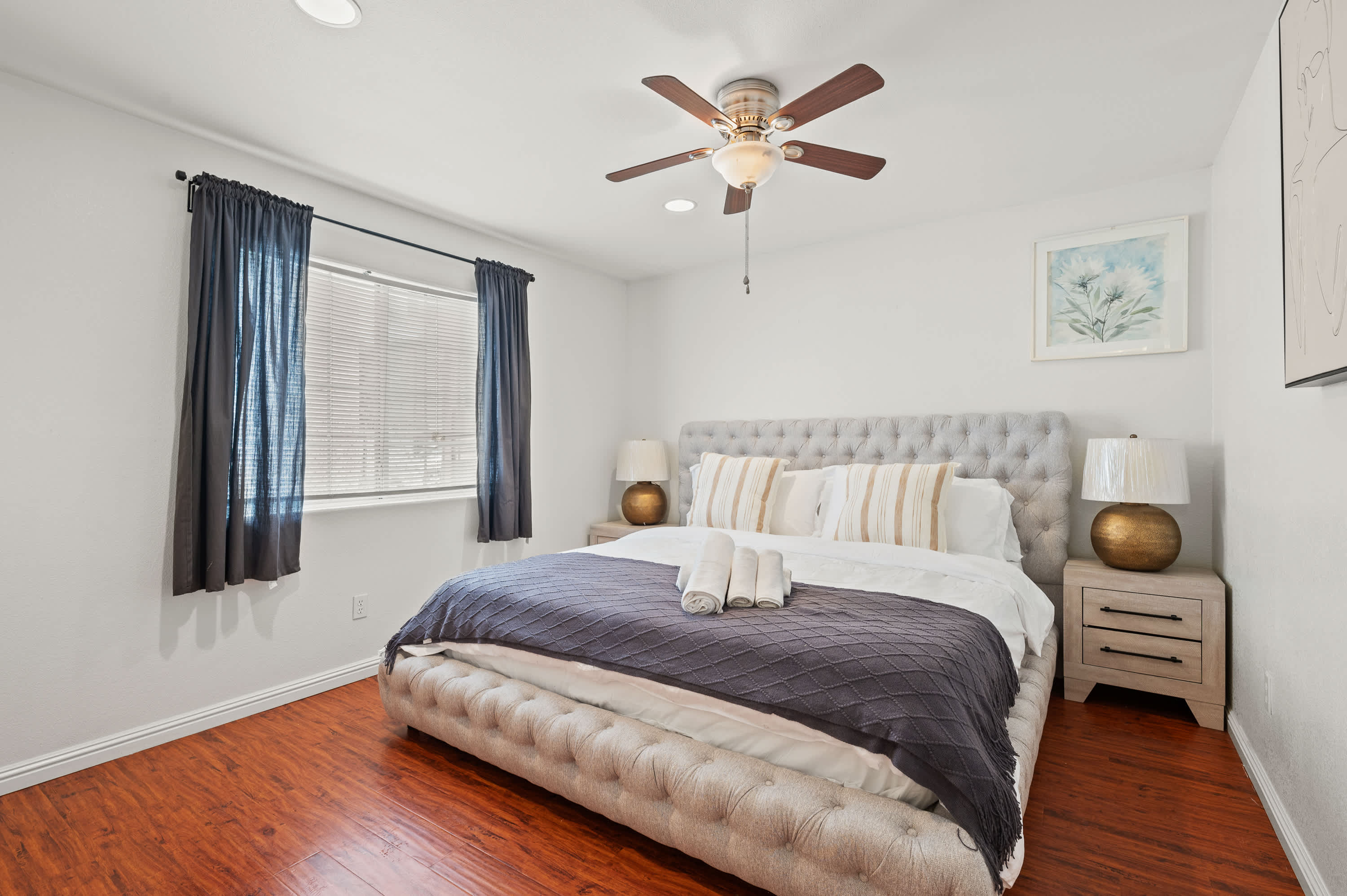 1384 W 37th Pl Unit 3, Los Angeles, CA 90007 photo 2