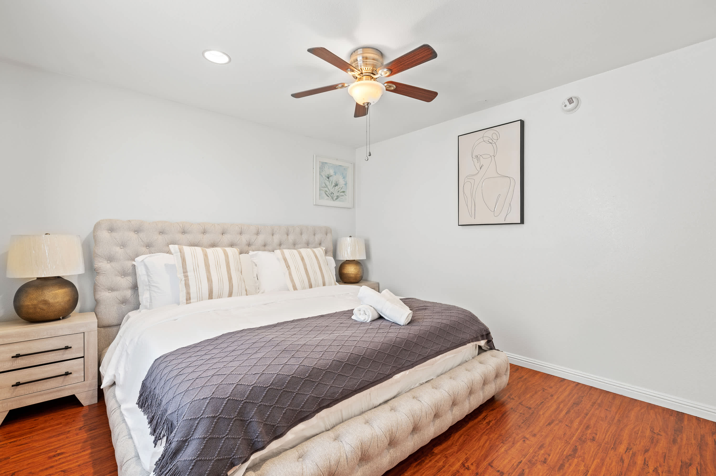 1384 W 37th Pl Unit 3, Los Angeles, CA 90007 photo 3