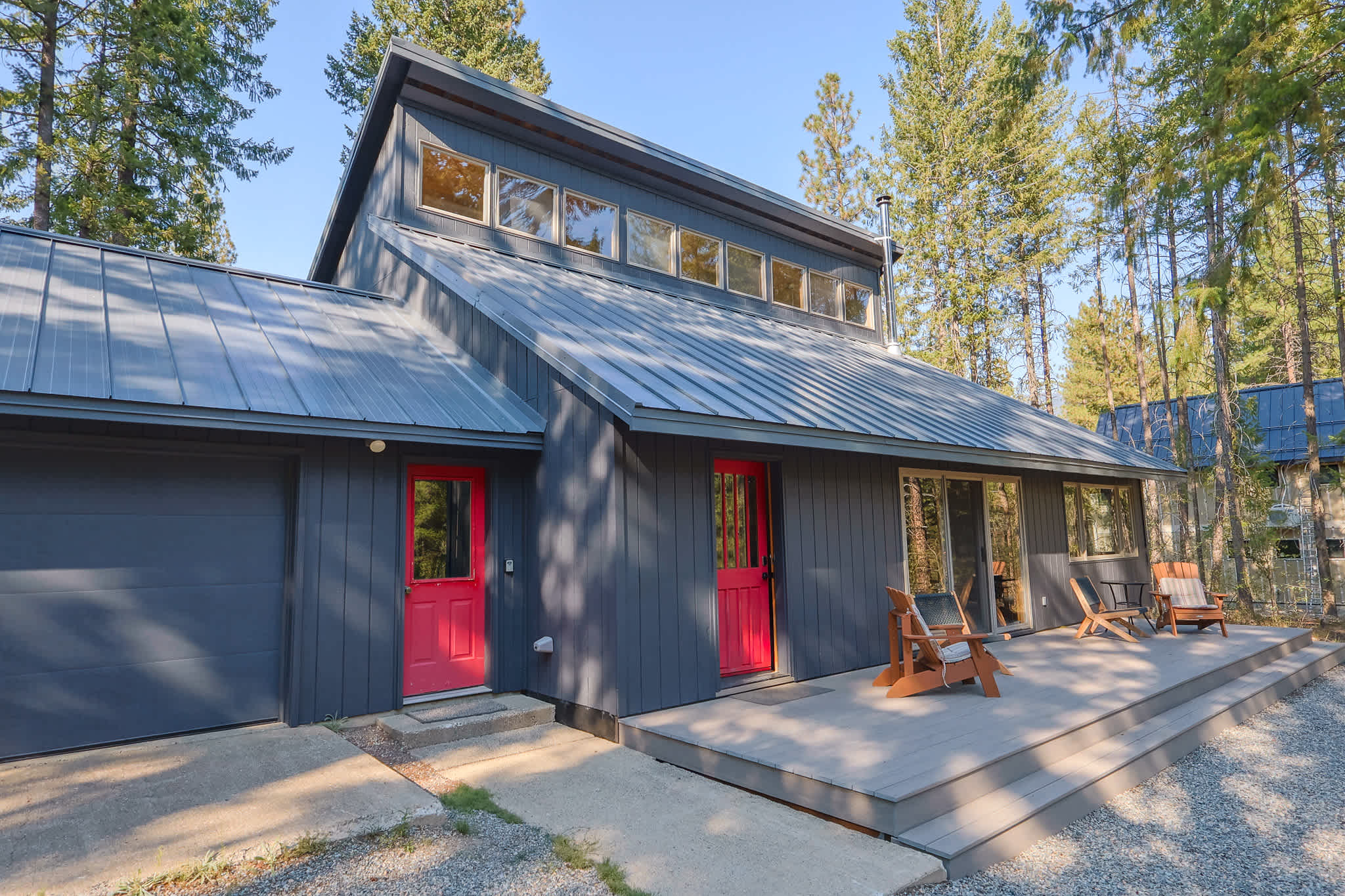 Phoenix, 3 Bedroom Woodland Cabin — Winthrop, WA — vacation rental