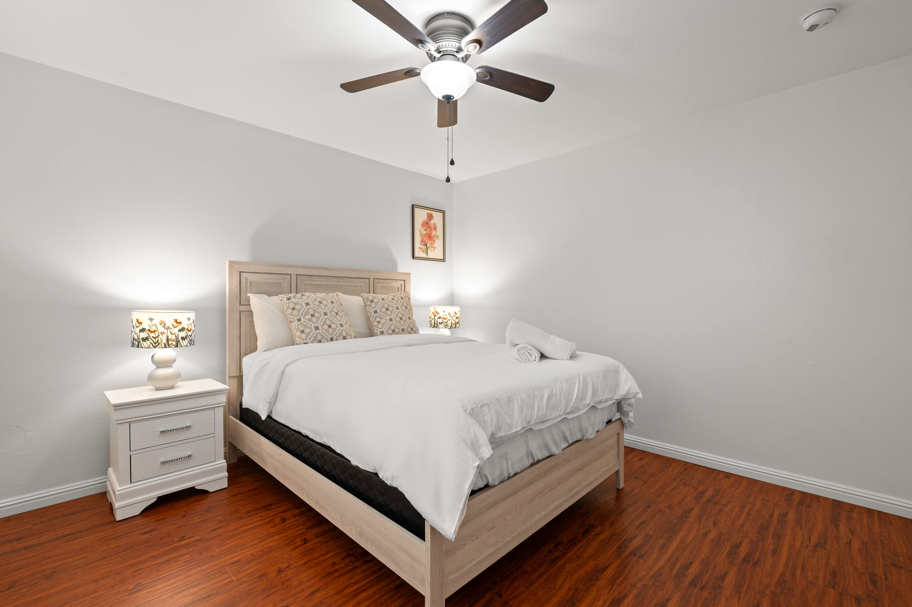 1384 W 37th Pl Unit 2, Los Angeles, CA 90007 photo 3