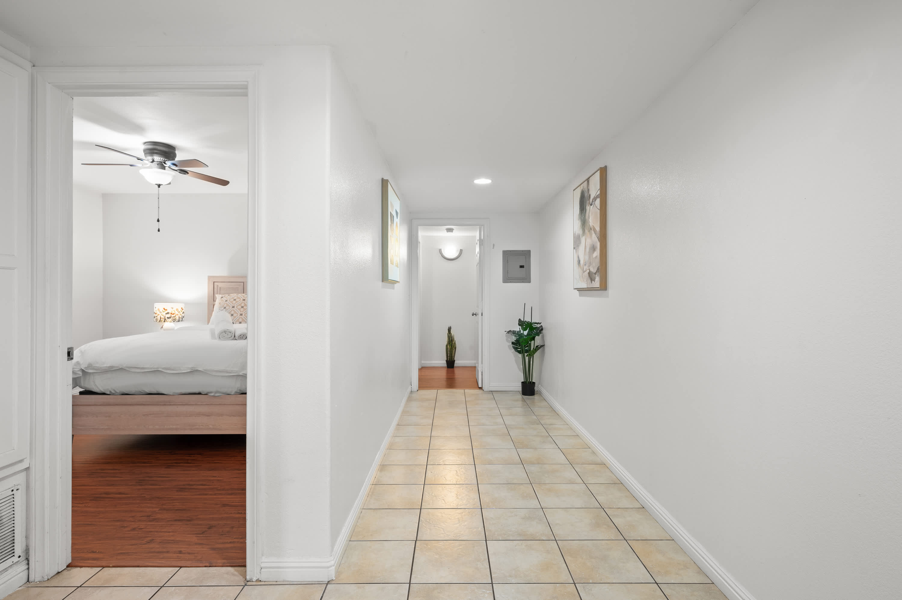 1384 W 37th Pl Unit 2, Los Angeles, CA 90007 photo 5