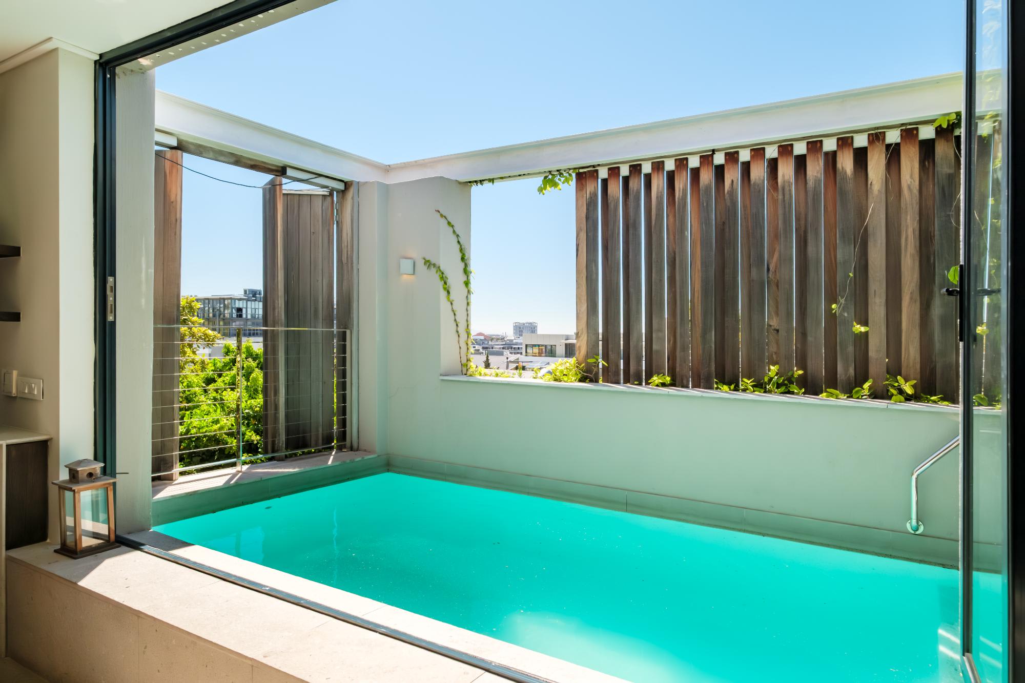 Stylish Apartment with Rooftop Deck and Pool 53 Napier 4