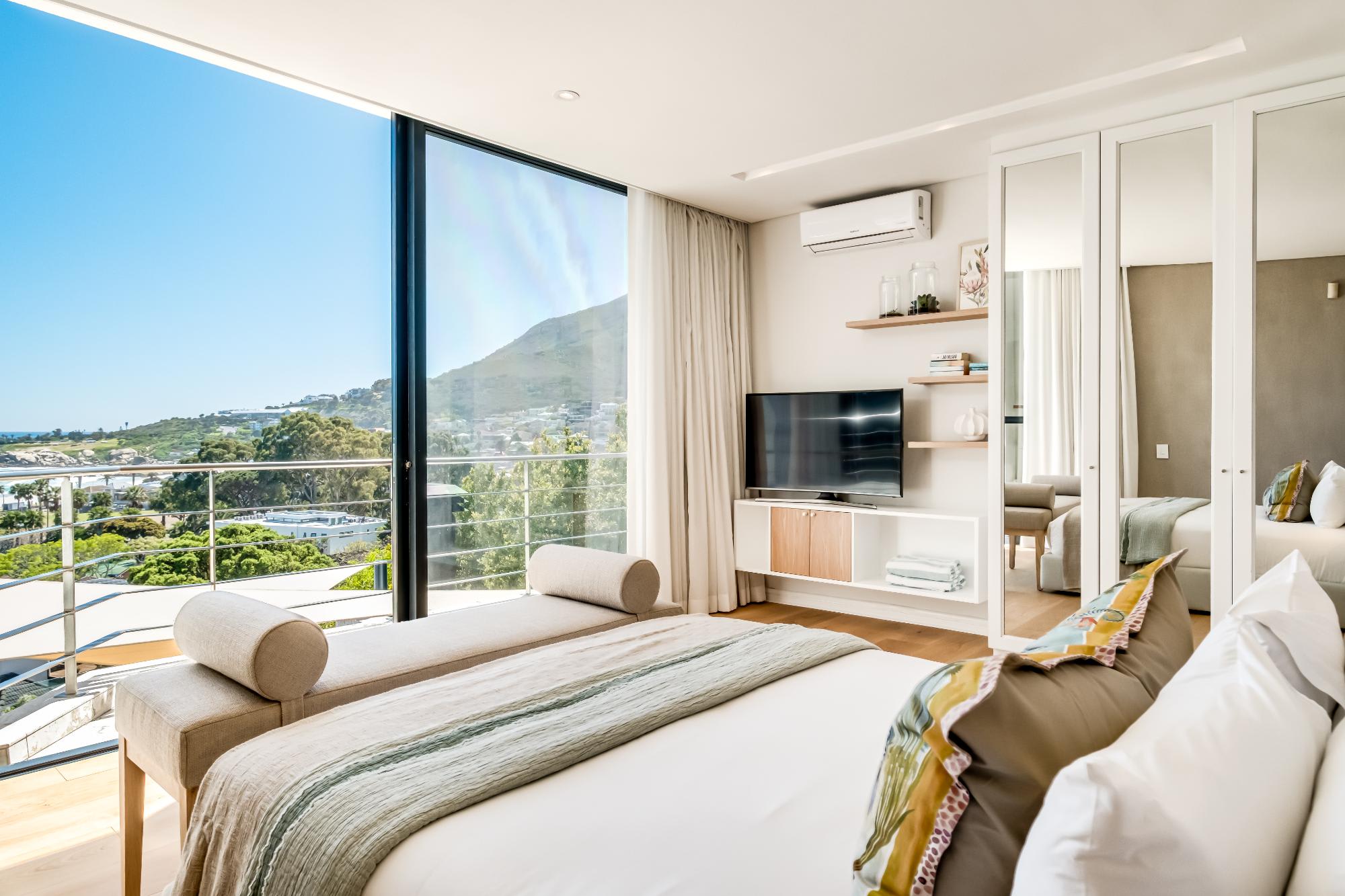Beautiful 6bed Camps Bay View Villa w Pool Ithemba - Picture 24