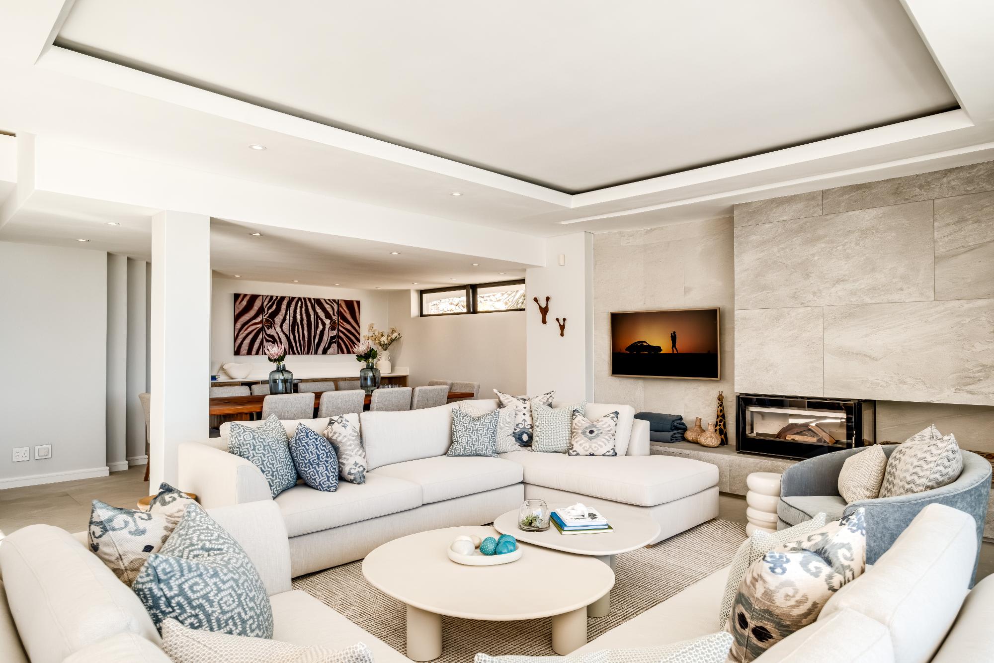 Beautiful 6bed Camps Bay View Villa w Pool Ithemba 6