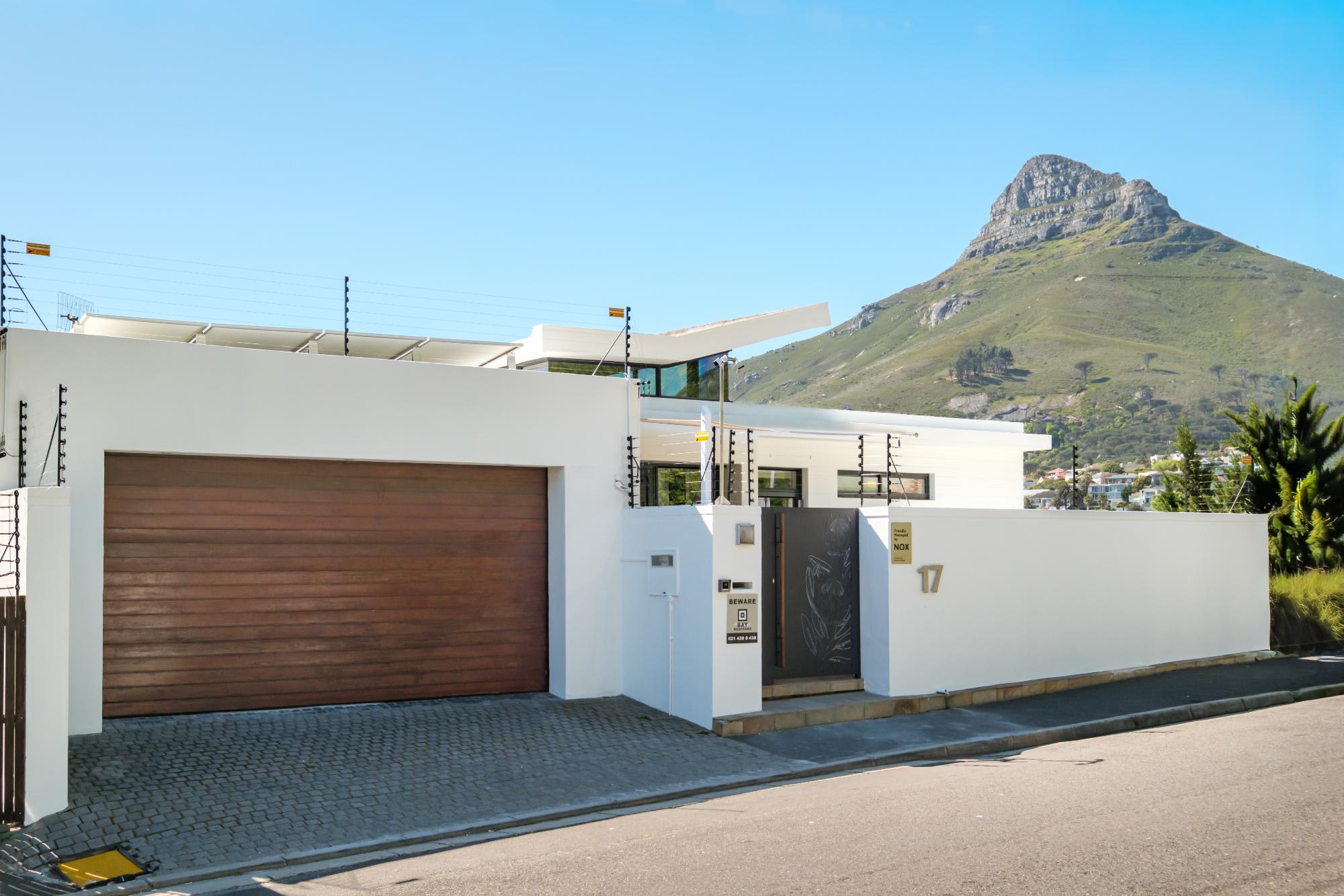 Beautiful 6bed Camps Bay View Villa w Pool Ithemba - Picture 47