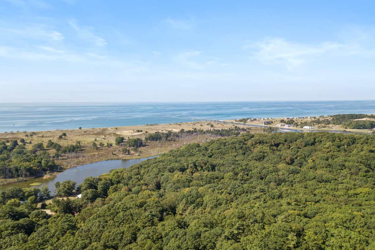 Historic Saugatuck Walk to Lake Shops and Dining 50