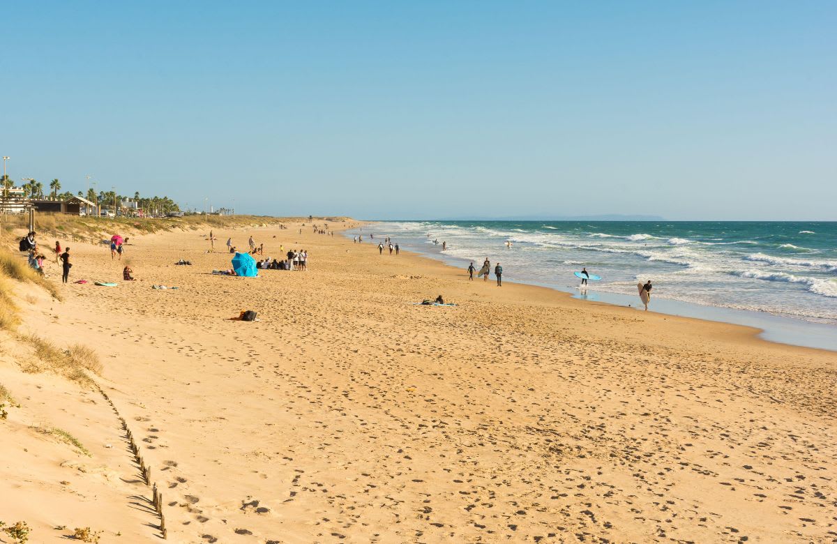 Acogedora casa familiar a pasos de la playa 3 habitaciones, Wi-Fi y barbacoa - image 15