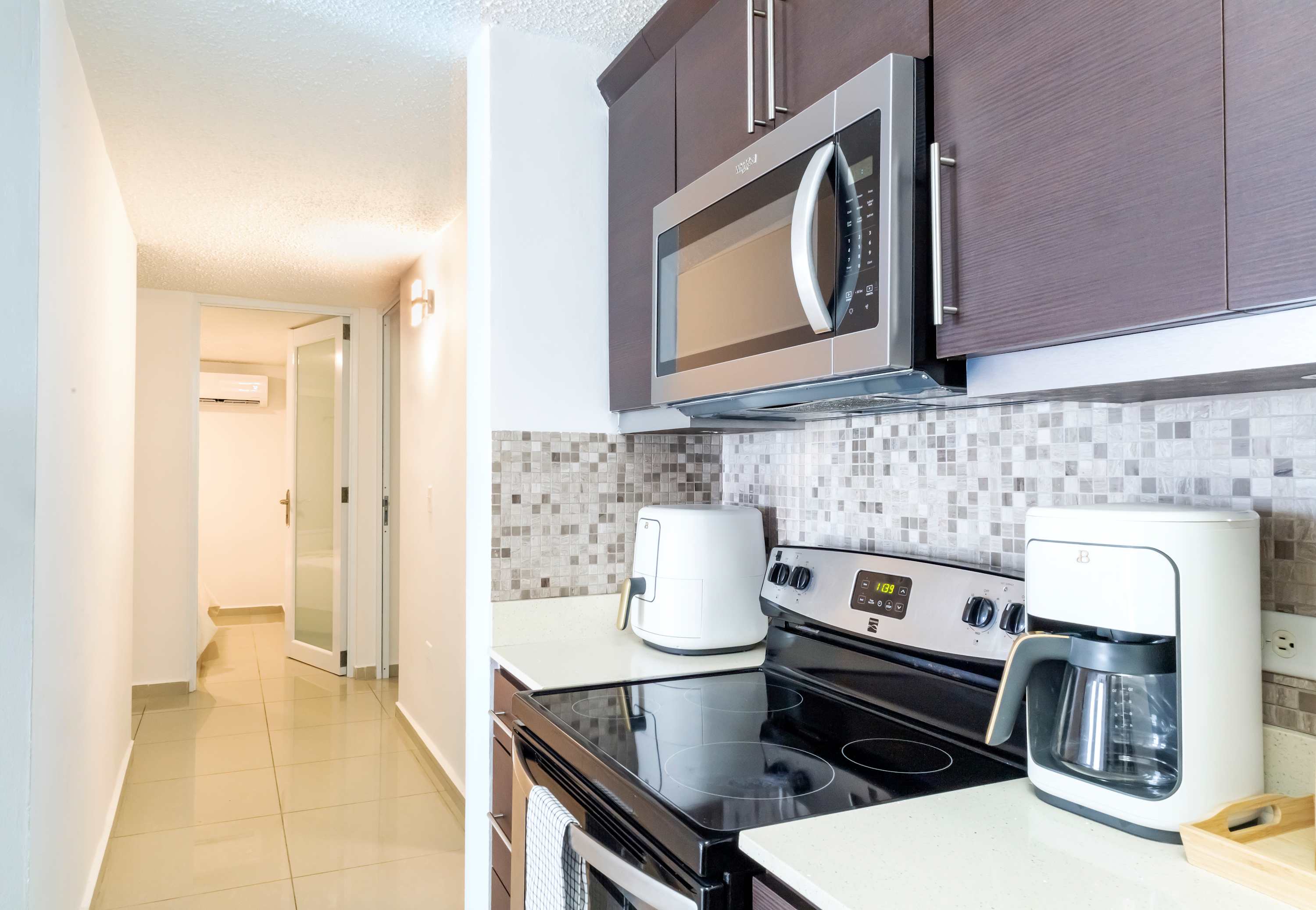 AQUA Ville Moderna 1 · Spacious 4BR with King Beds - Property photo