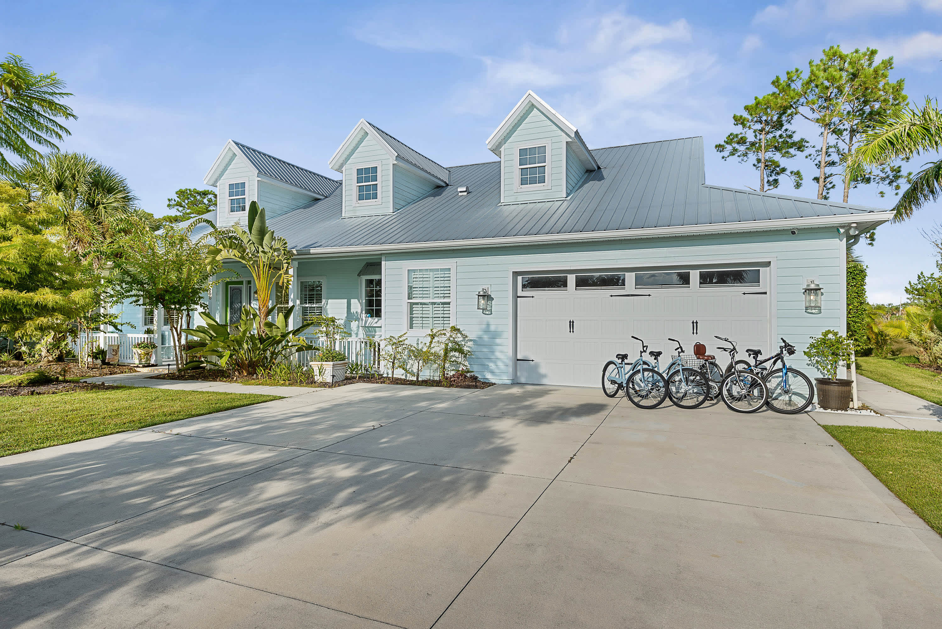 5BR Retreat | Pool, Opt Heated Spa, Bikes, Views! 2