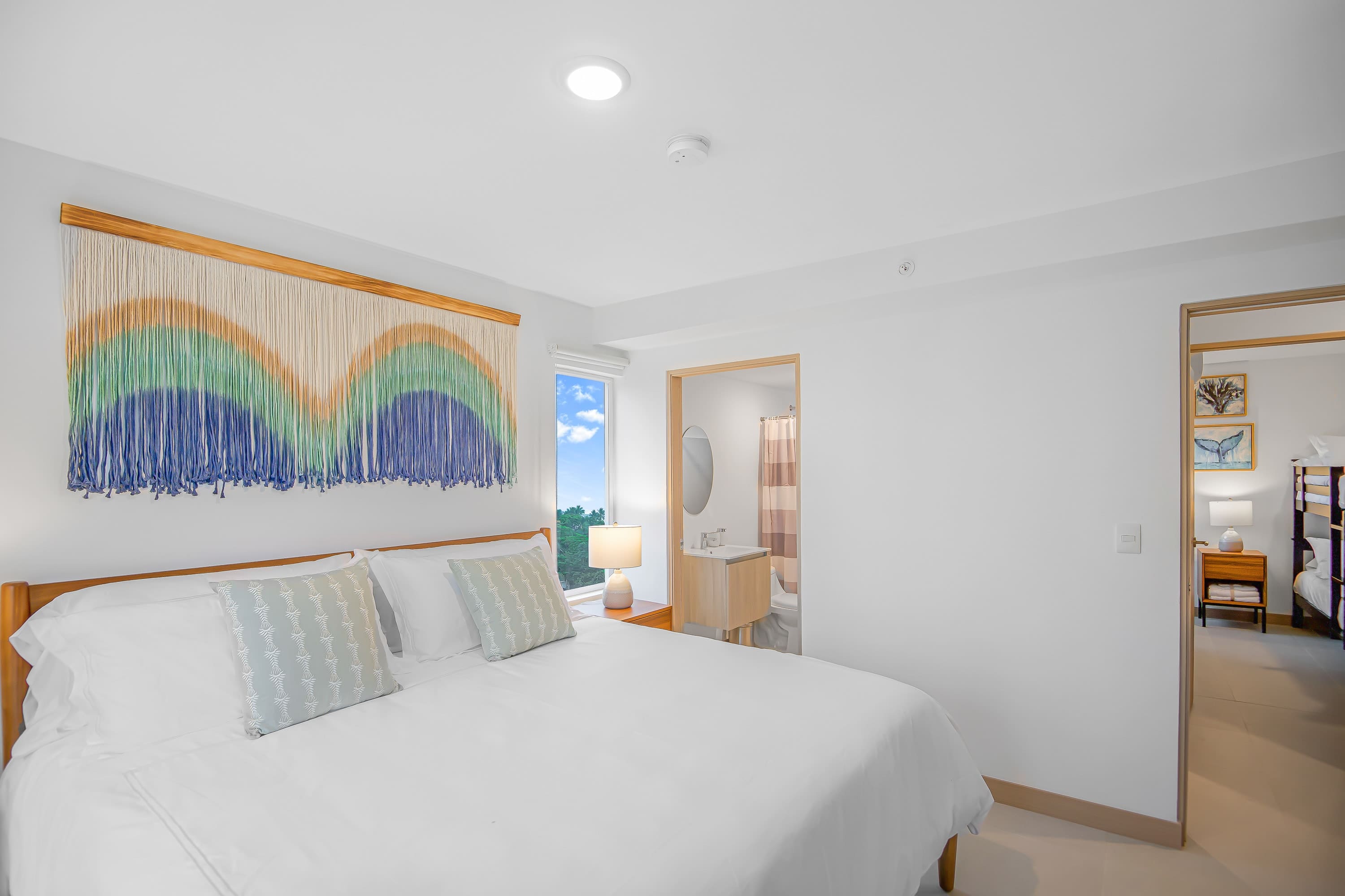 Upstay New 3BR Condo w Breathtaking Mountain views | Photo 17