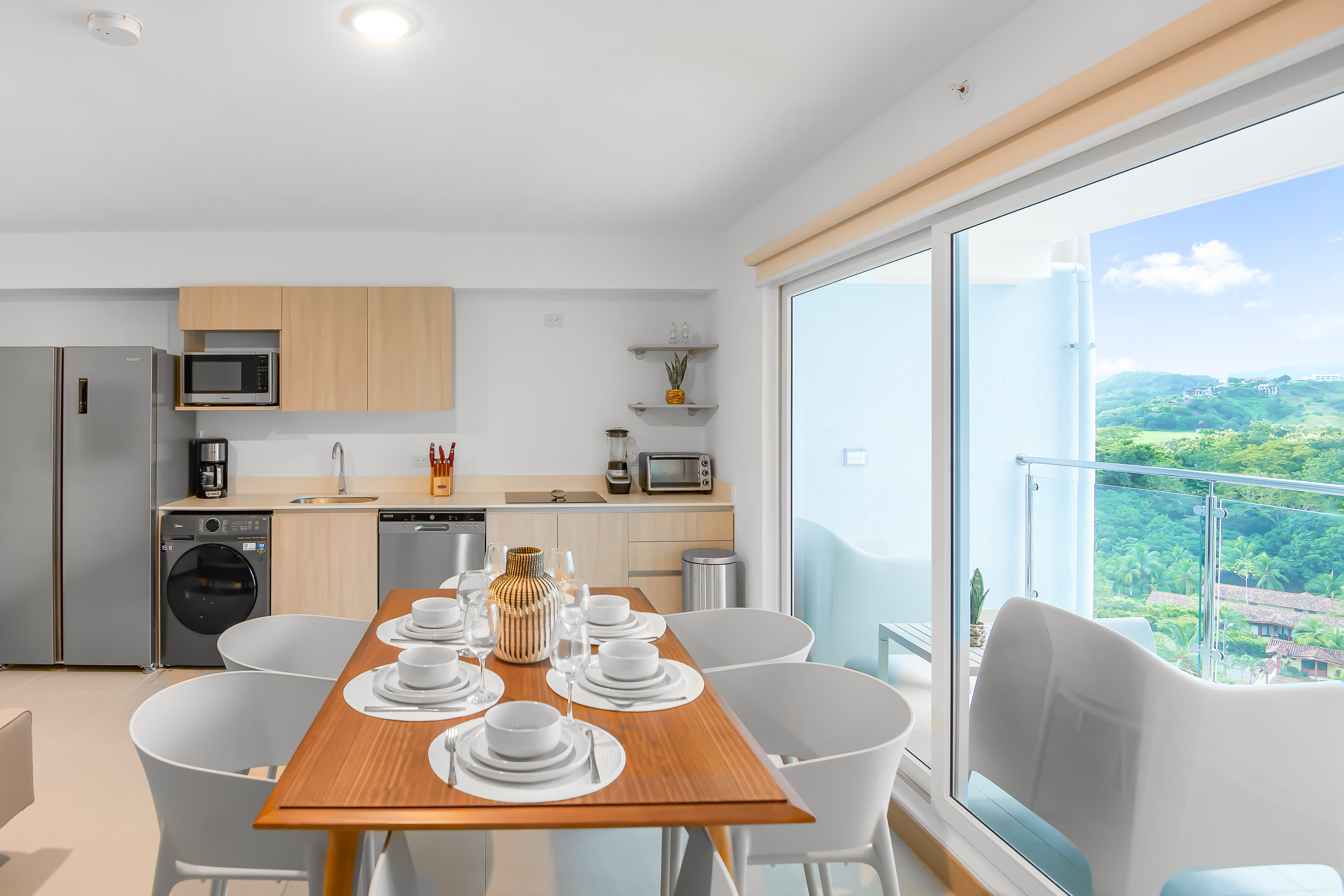 Upstay New 3BR Condo w Breathtaking Mountain views | Photo 13