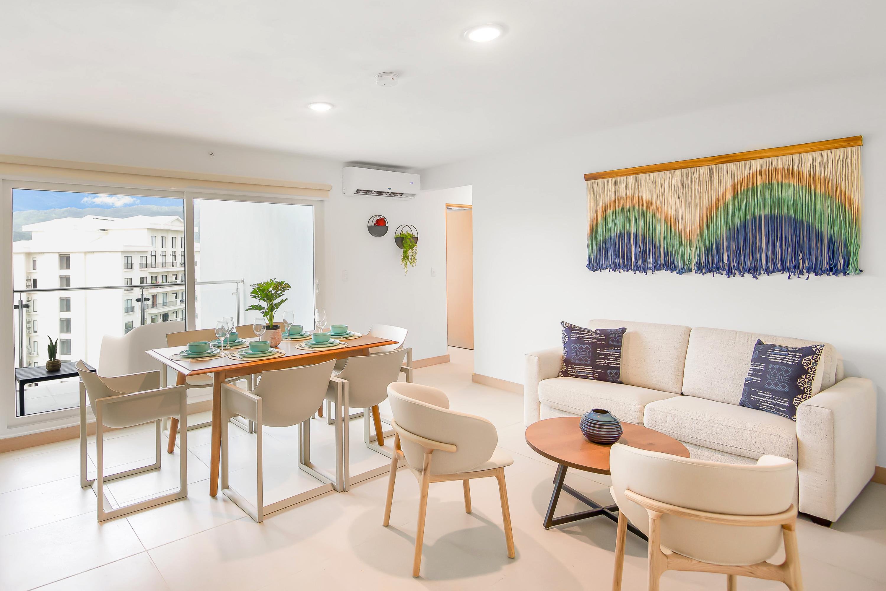 Upstay Chic Condo w Pool Patio Stunning Views