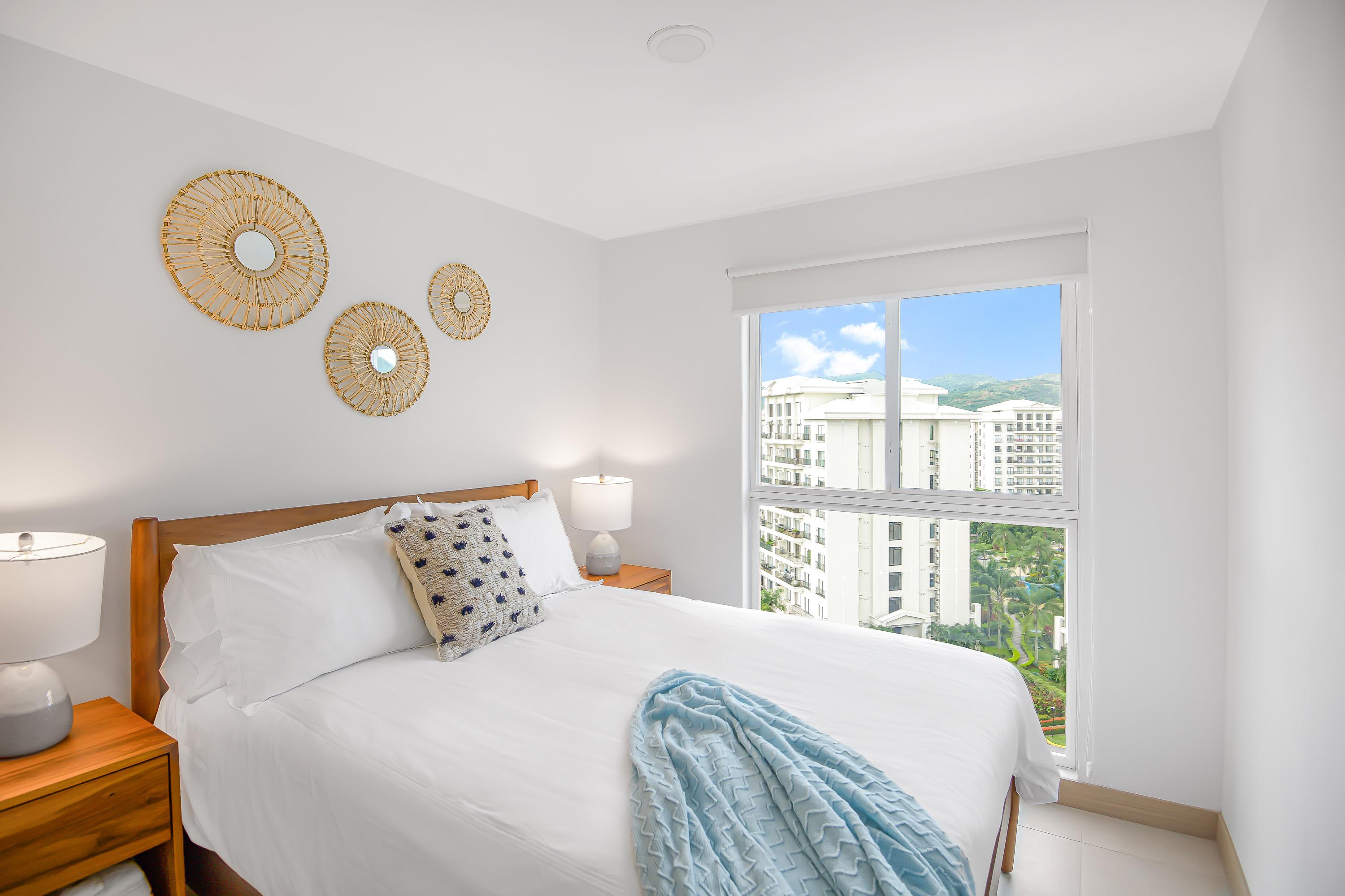 Upstay Chic Condo w Pool Patio Stunning Views | Photo 21