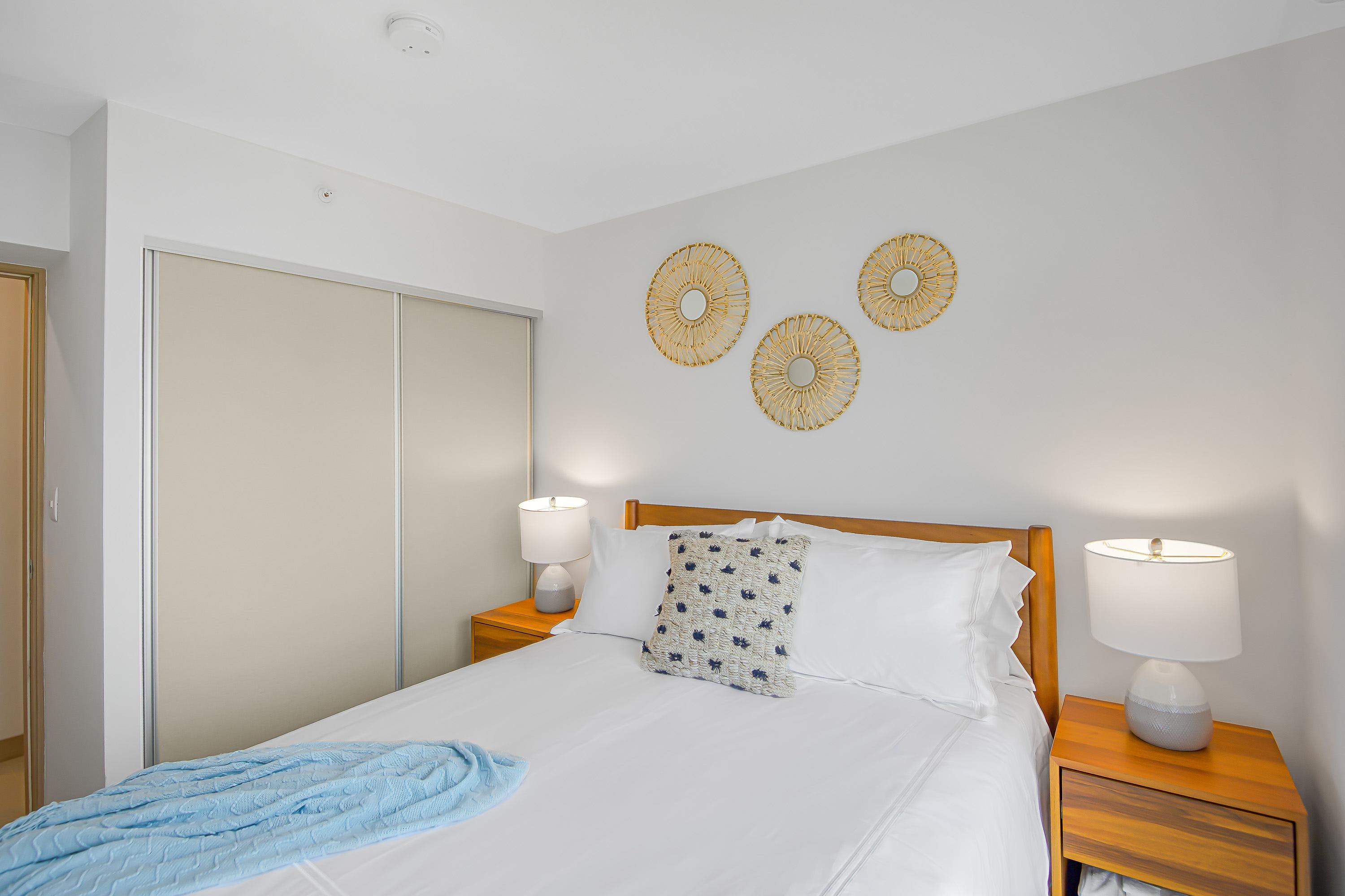 Upstay Chic Condo w Pool Patio Stunning Views | Photo 9