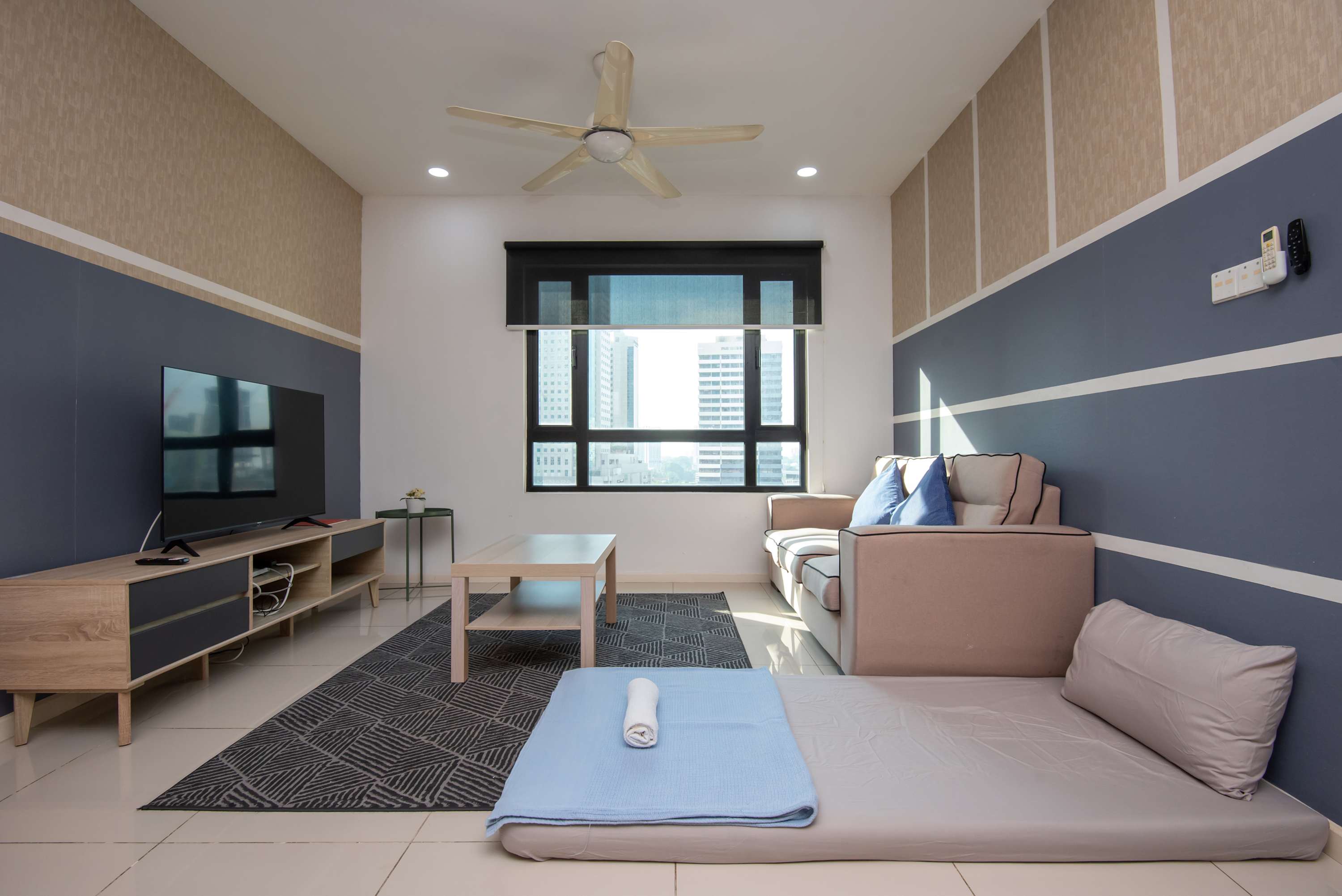 Spacious 2BR Suasana, near CIQ JB Sentral — Johor Bahru, Johor — vacation rental