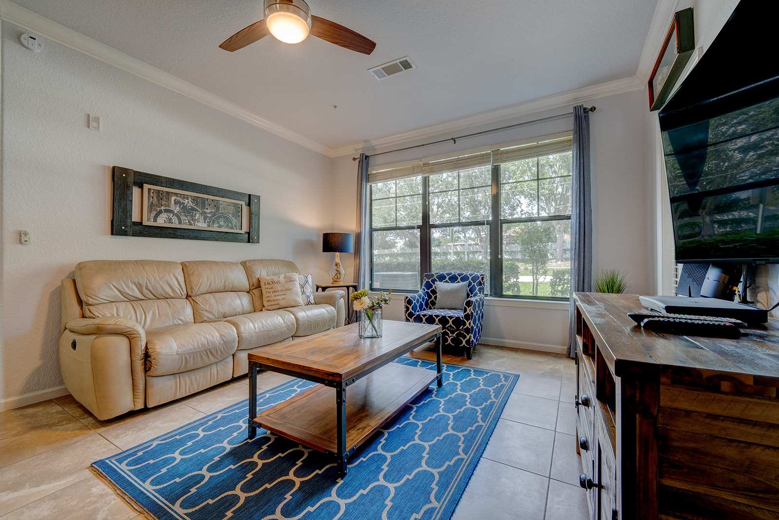 Family condo w/ resort access near the parks