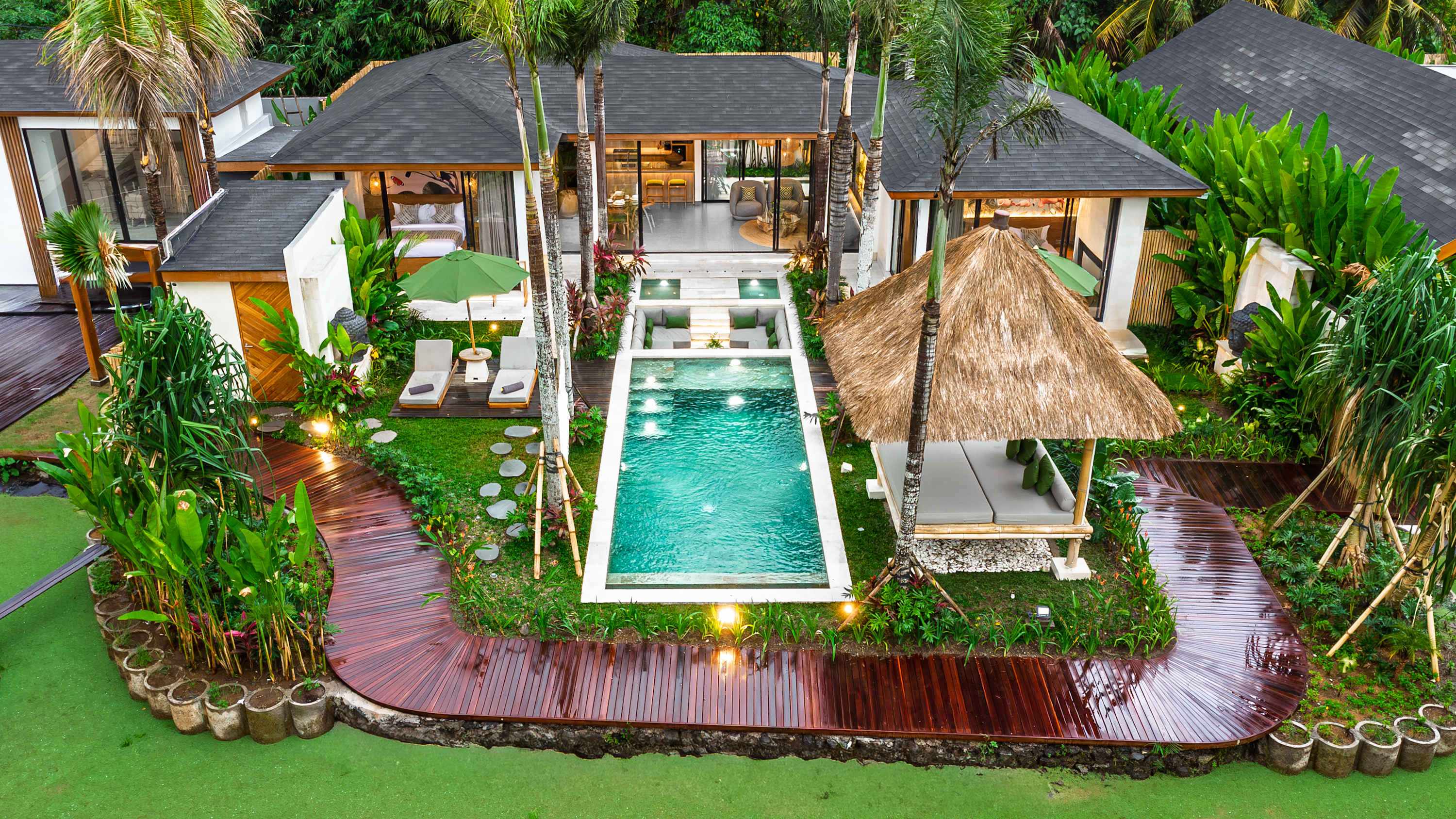 Villa Camaste: 2BR w/Sunken & Private Pool in Ubud — Ubud, Bali — vacation rental