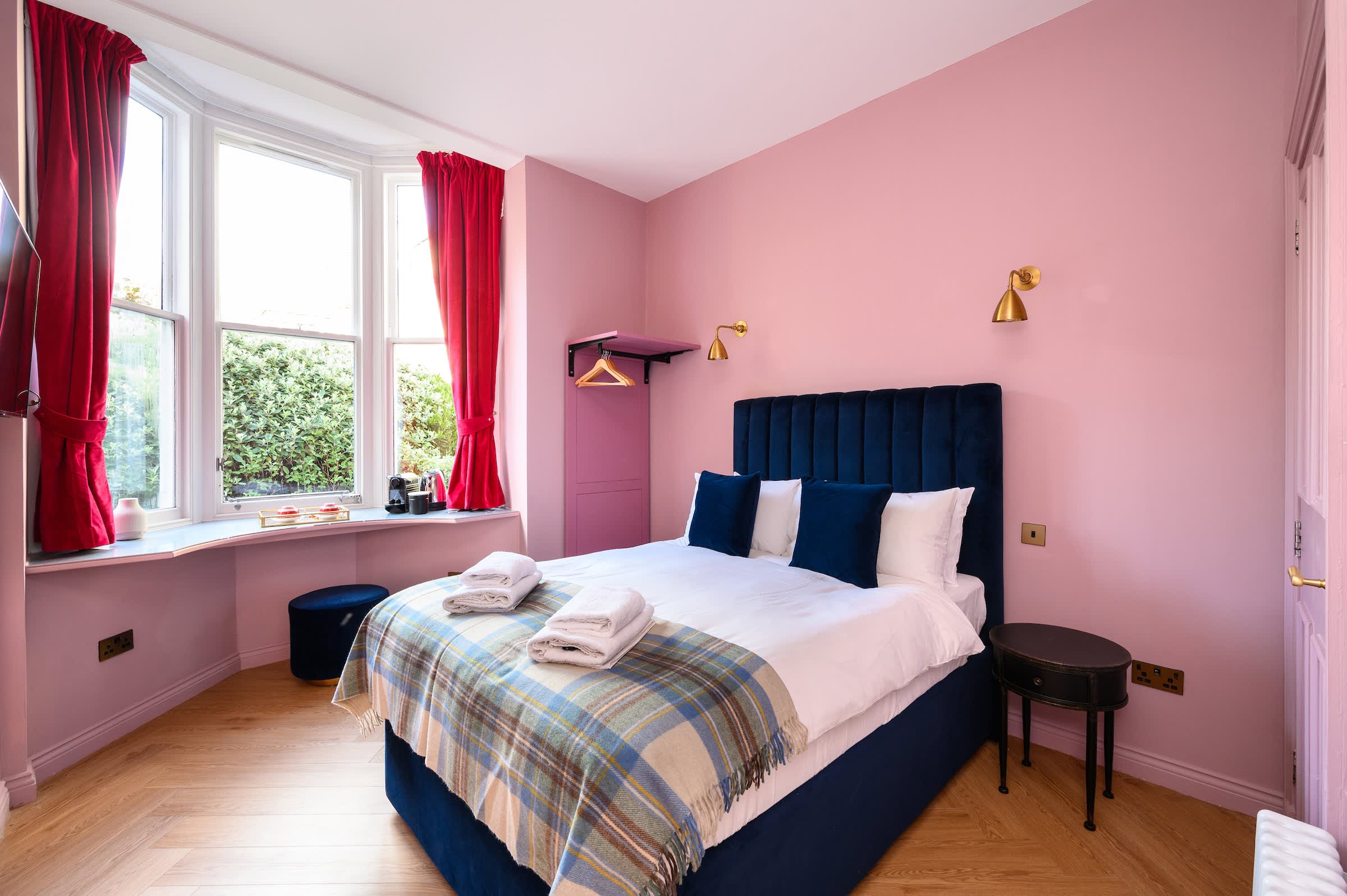 Deluxe Double Room (Room 9 - Ground Floor) — Edinburgh, Scotland — vacation rental
