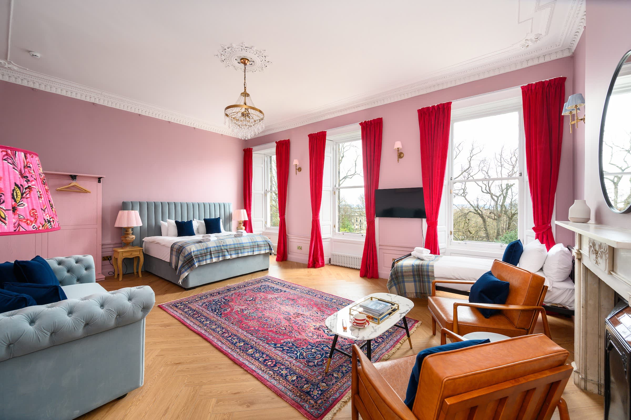 Superior Family Room (Room 11 - First Floor)