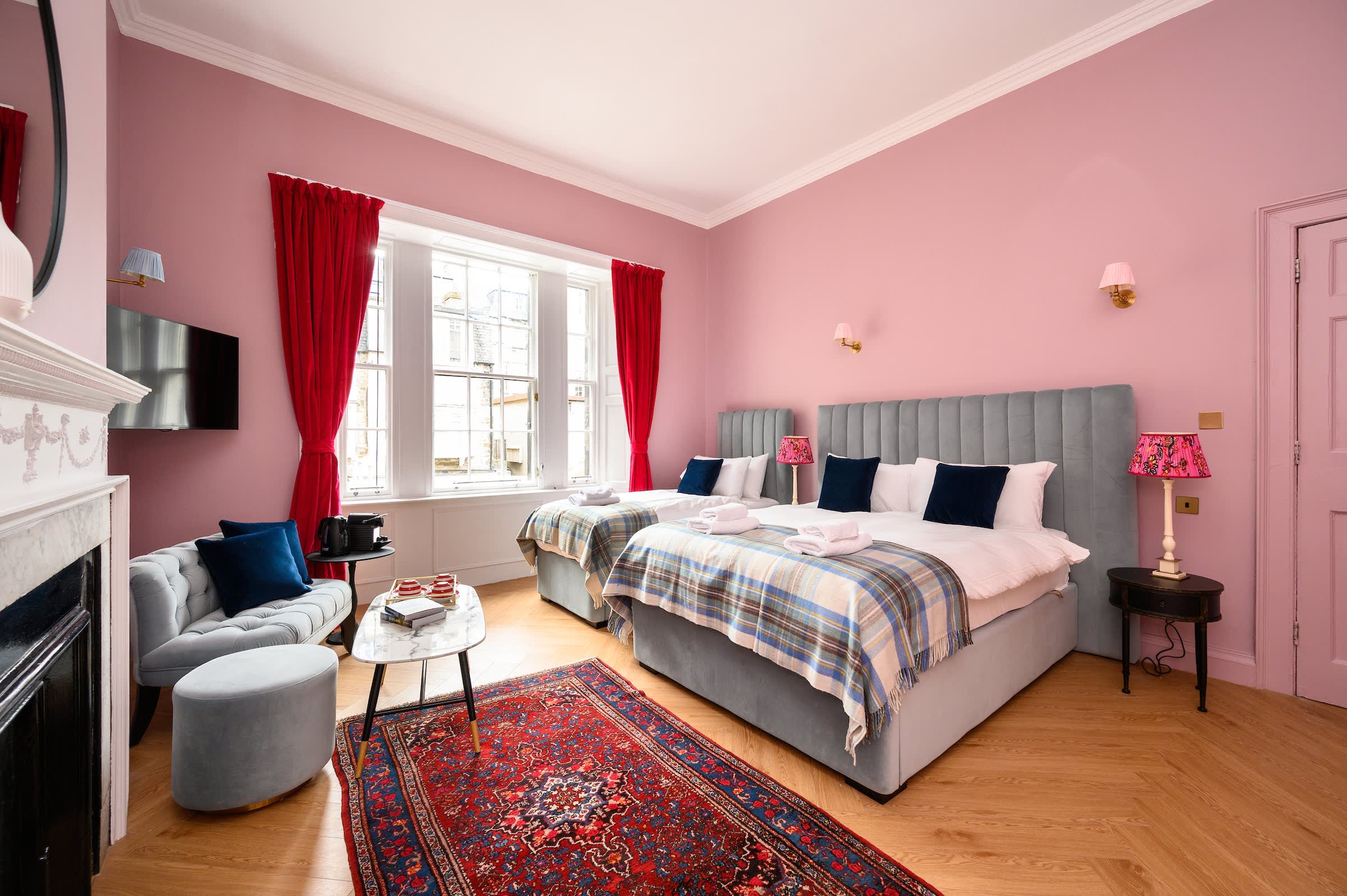 Deluxe Family Room (Room 12 - First Floor) — Edinburgh, Scotland — vacation rental