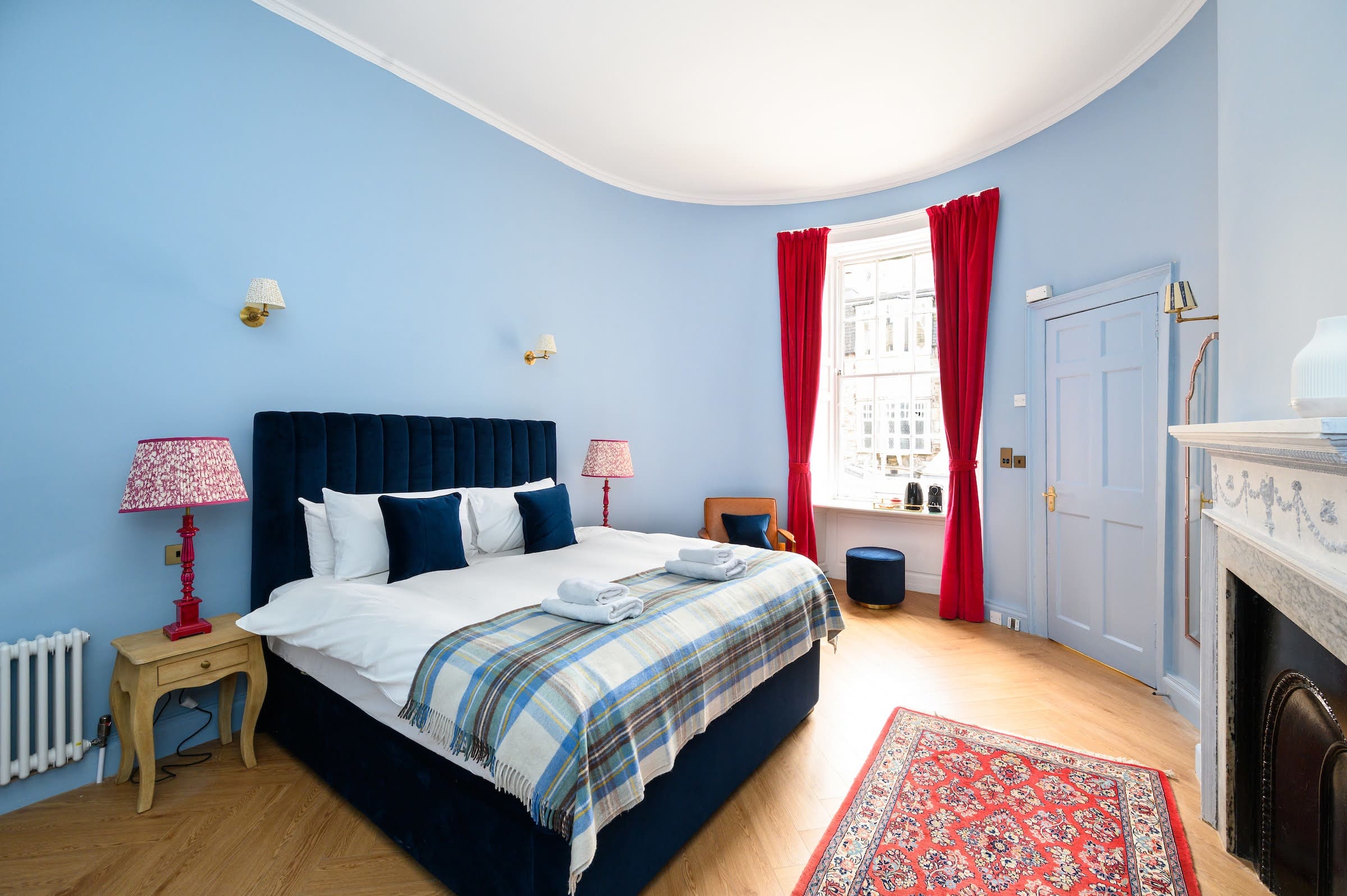 Deluxe Room (Room 14 - First Floor) — Edinburgh, Scotland — vacation rental