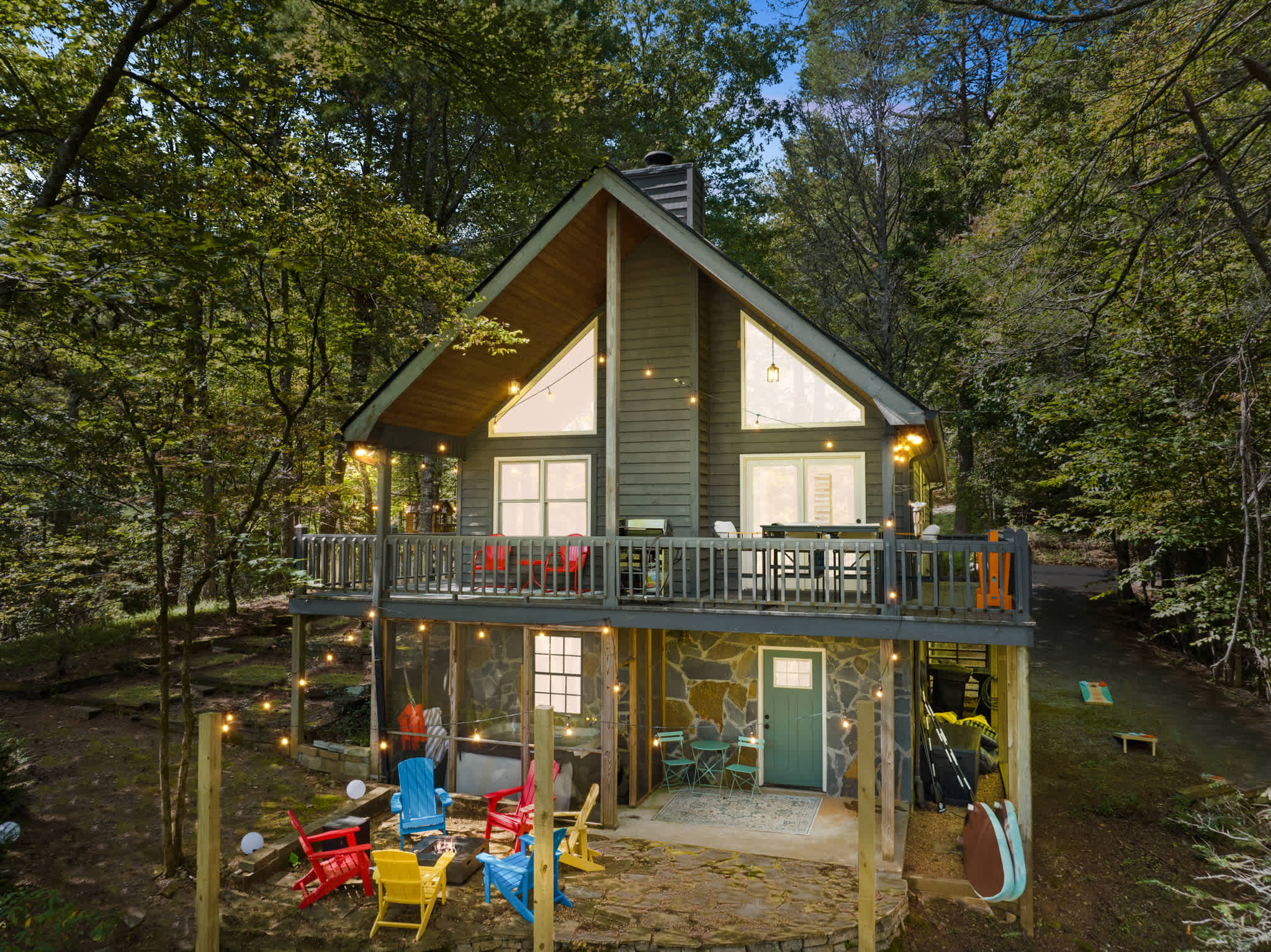 Lake Retreat | Kayaks | Theatre | Hot Tub | Sauna — Blue Ridge, GA — vacation rental