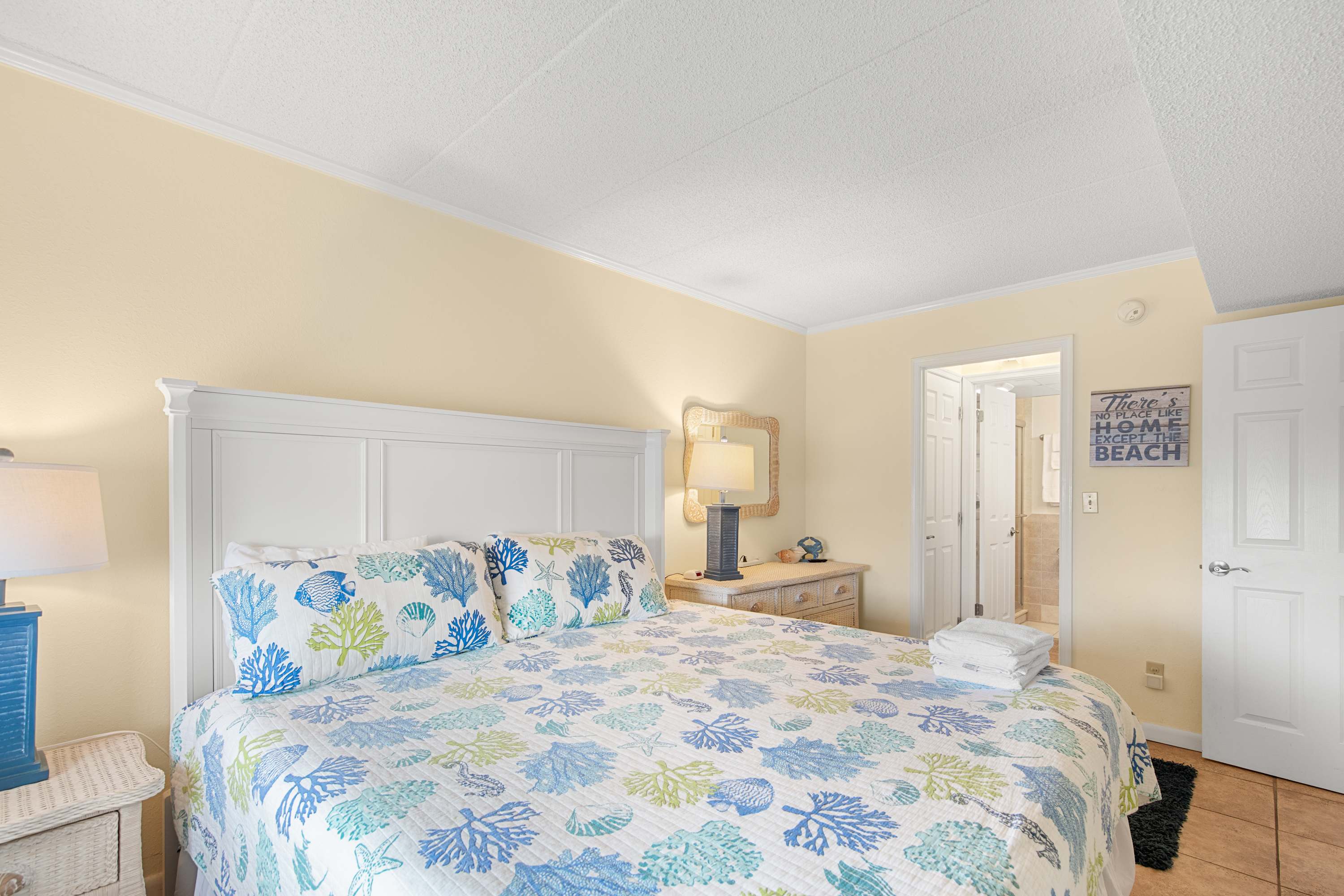 Surf's Edge 305  Pet Friendly 