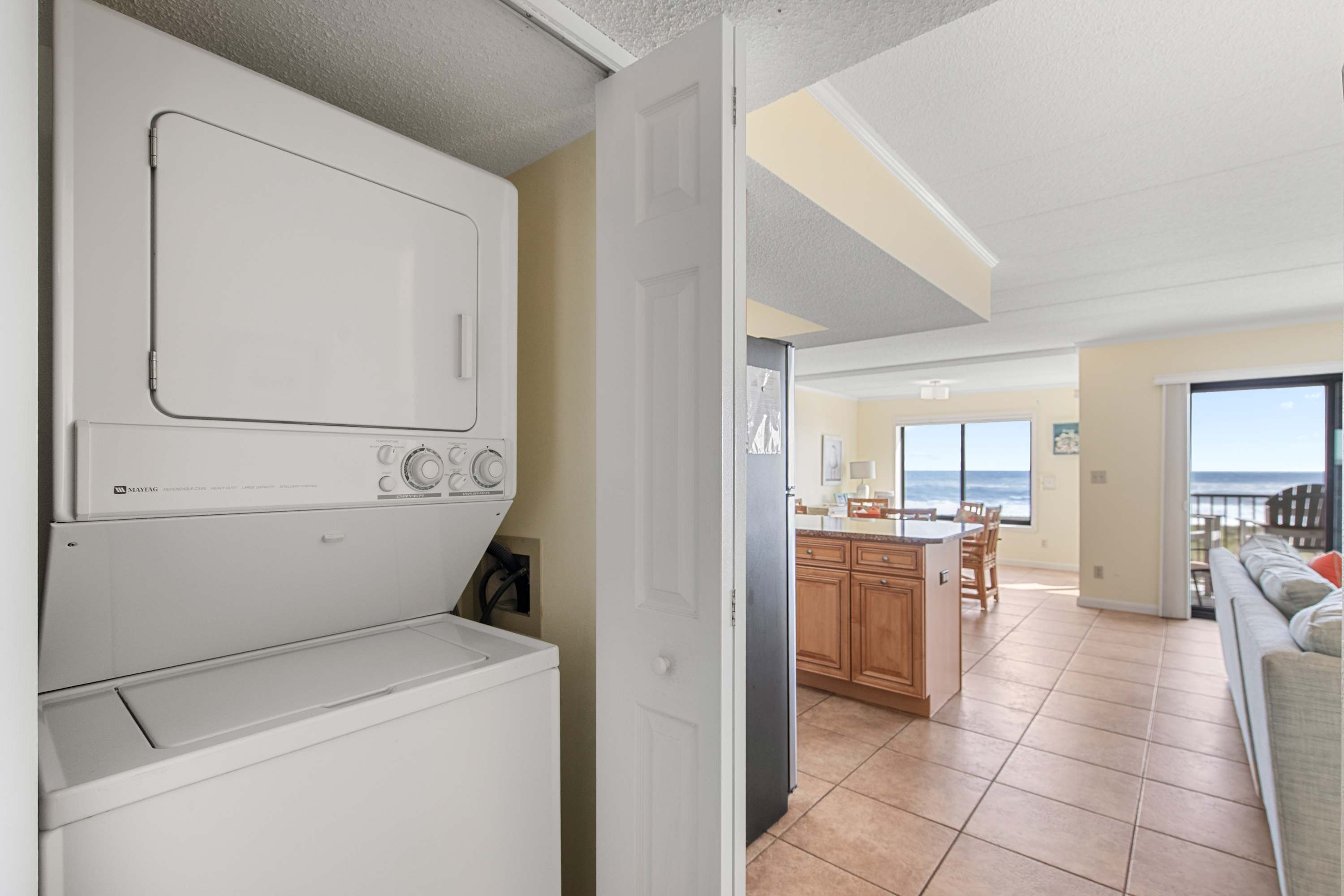 Surf's Edge 305  Pet Friendly 